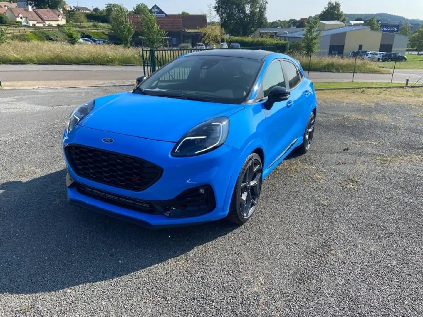 Ford Puma 1.5 EcoBoost 200ch S\u0026S ST Bleu - 1
