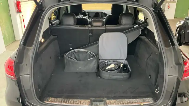 Mercedes-Benz Gle view 17