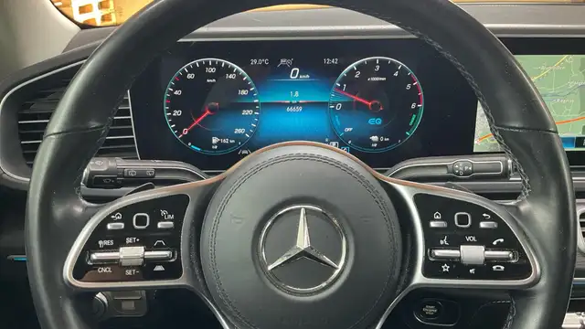 Mercedes-Benz Gle view 9