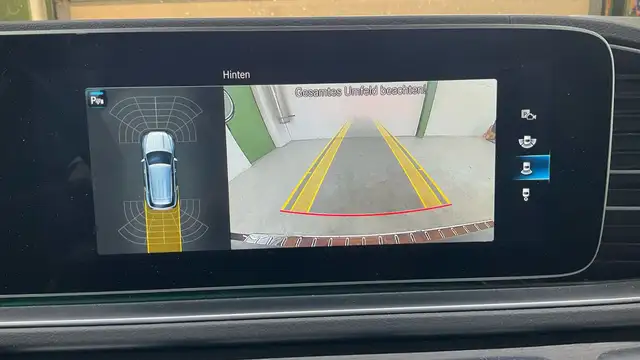 Mercedes-Benz Gle view 14