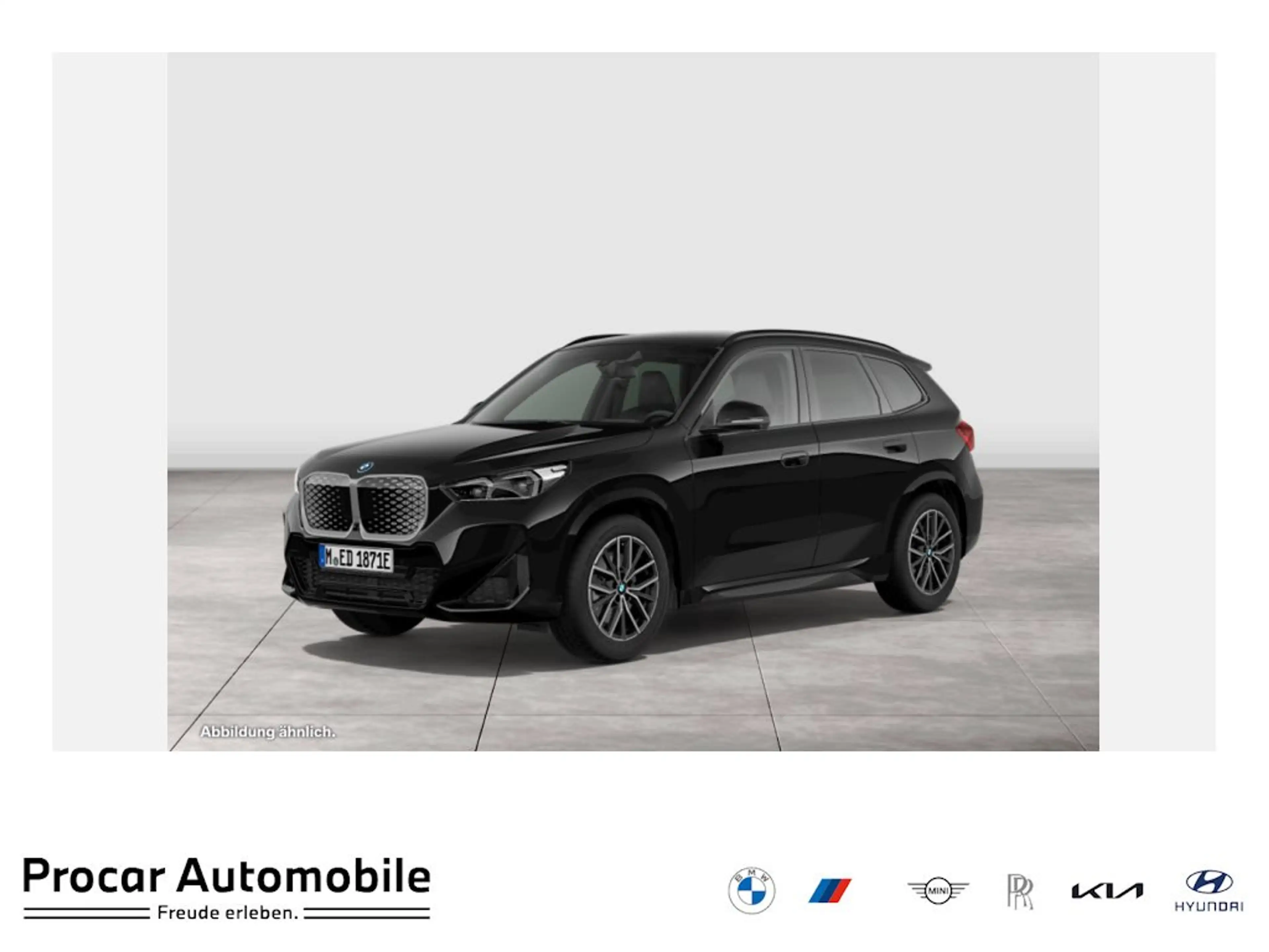 BMW iX1 eDrive20 M Sport HUD ACC AHK RFK NAVI LED