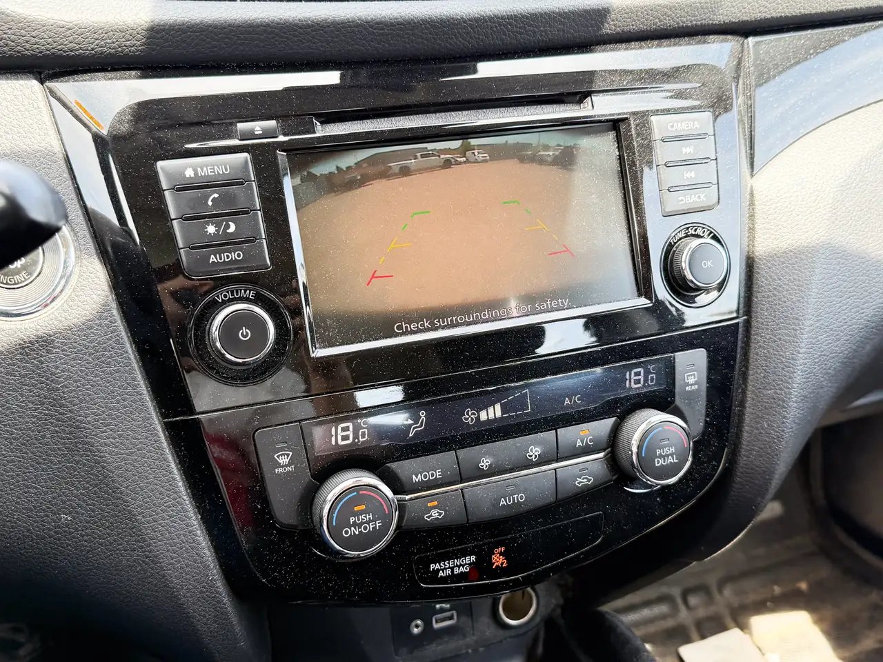 Nissan Qashqai снимка Nissan Qashqai