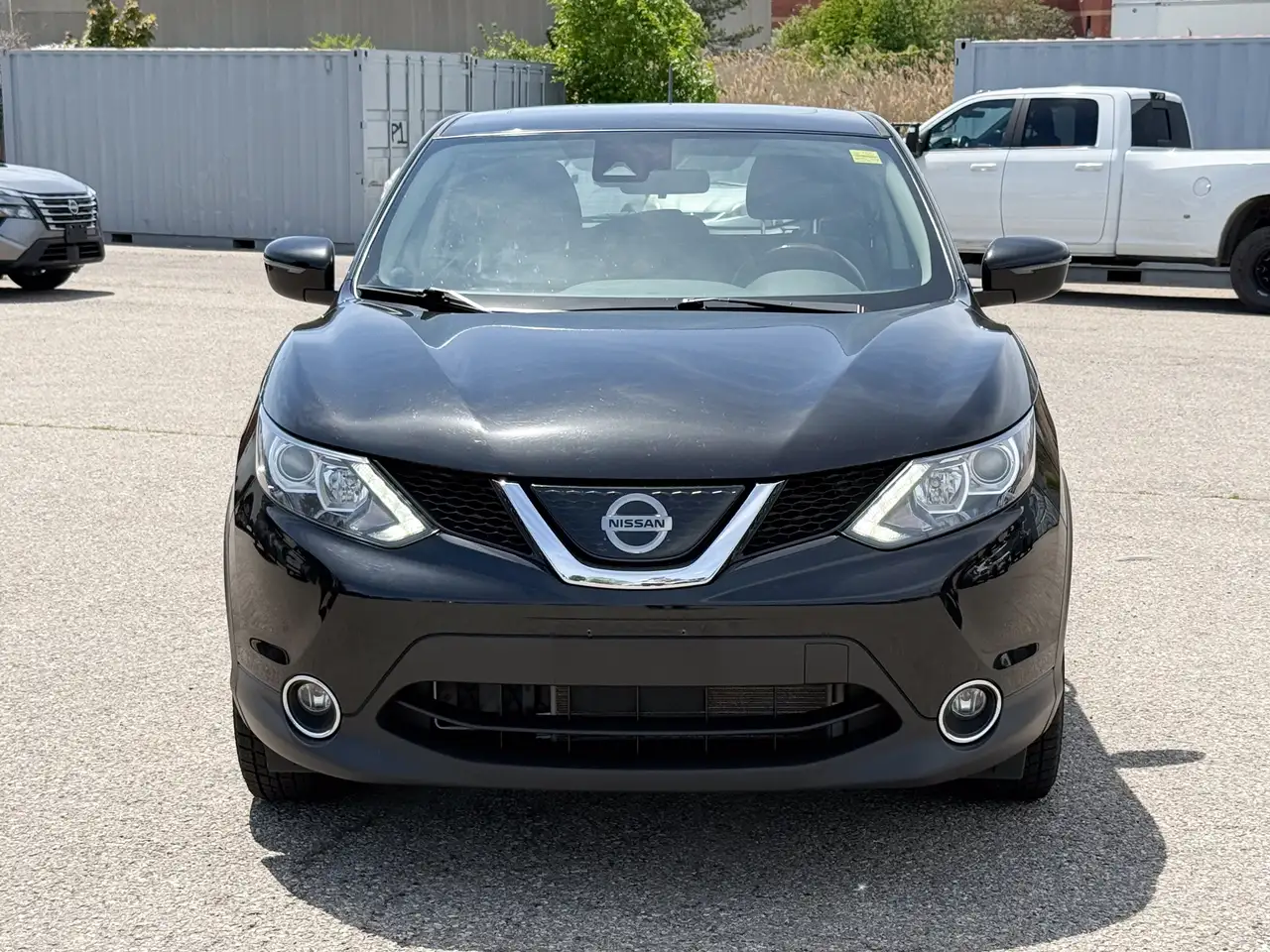 Nissan Qashqai снимка Nissan Qashqai