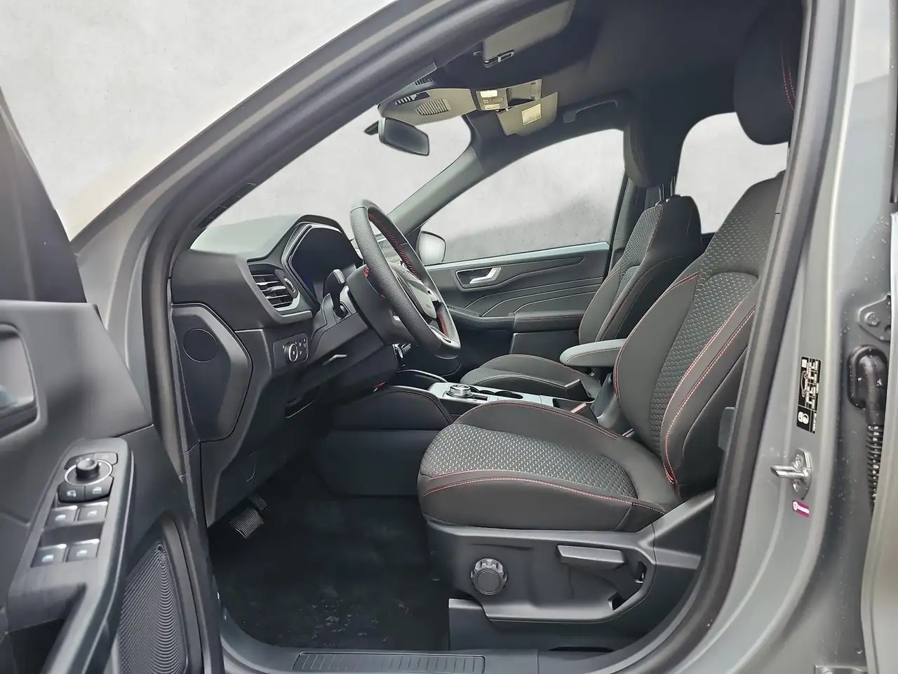 Ford Kuga 1.5 EB Autom. ST Line 5J.Gar KeyFree Kamera 10