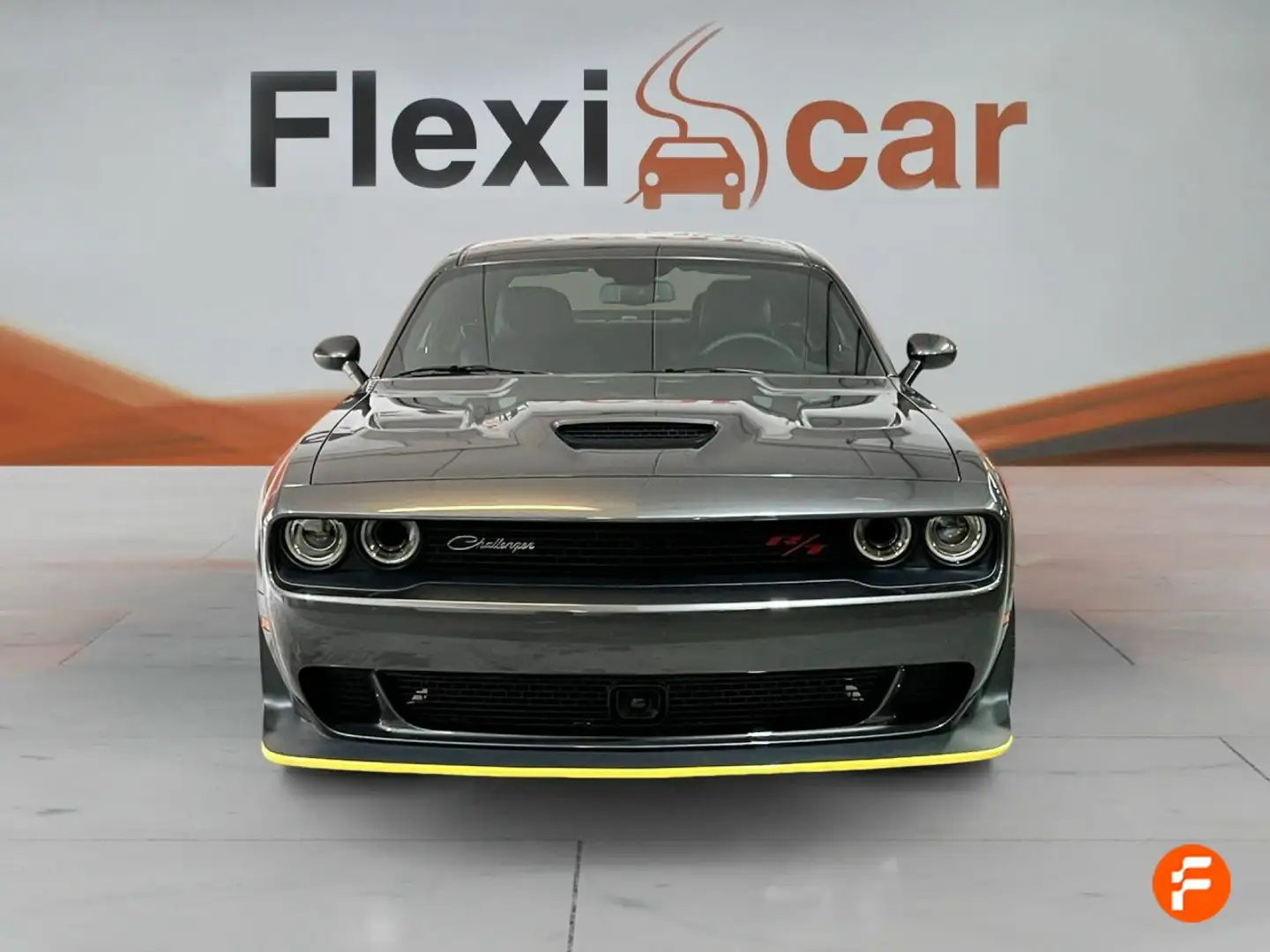 Dodge Challenger R/T Scat Pack Widebody Gris - 1
