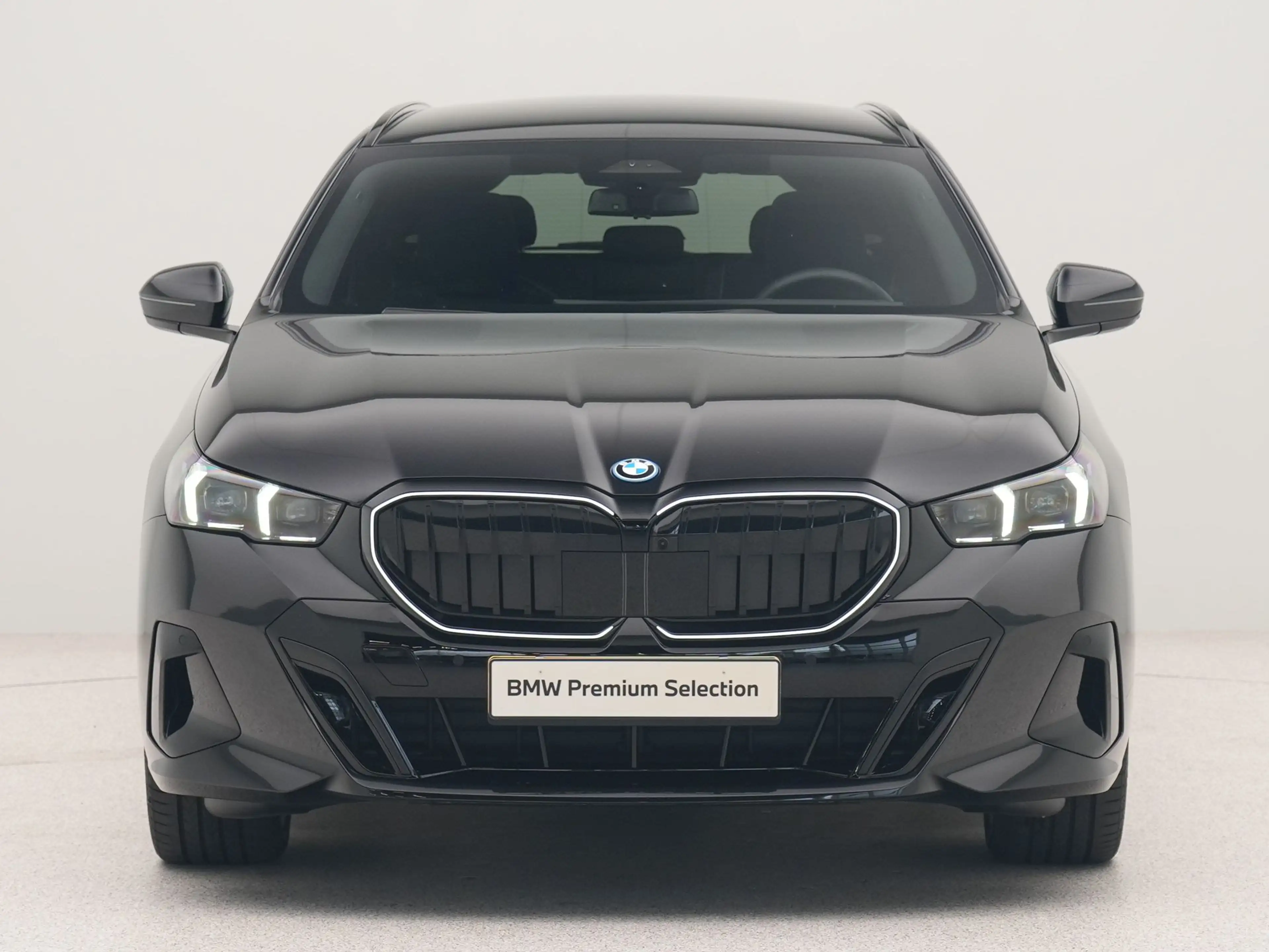 BMW 550 5 Serie 550e xDrive Touring M-Sport Pro — photo 6