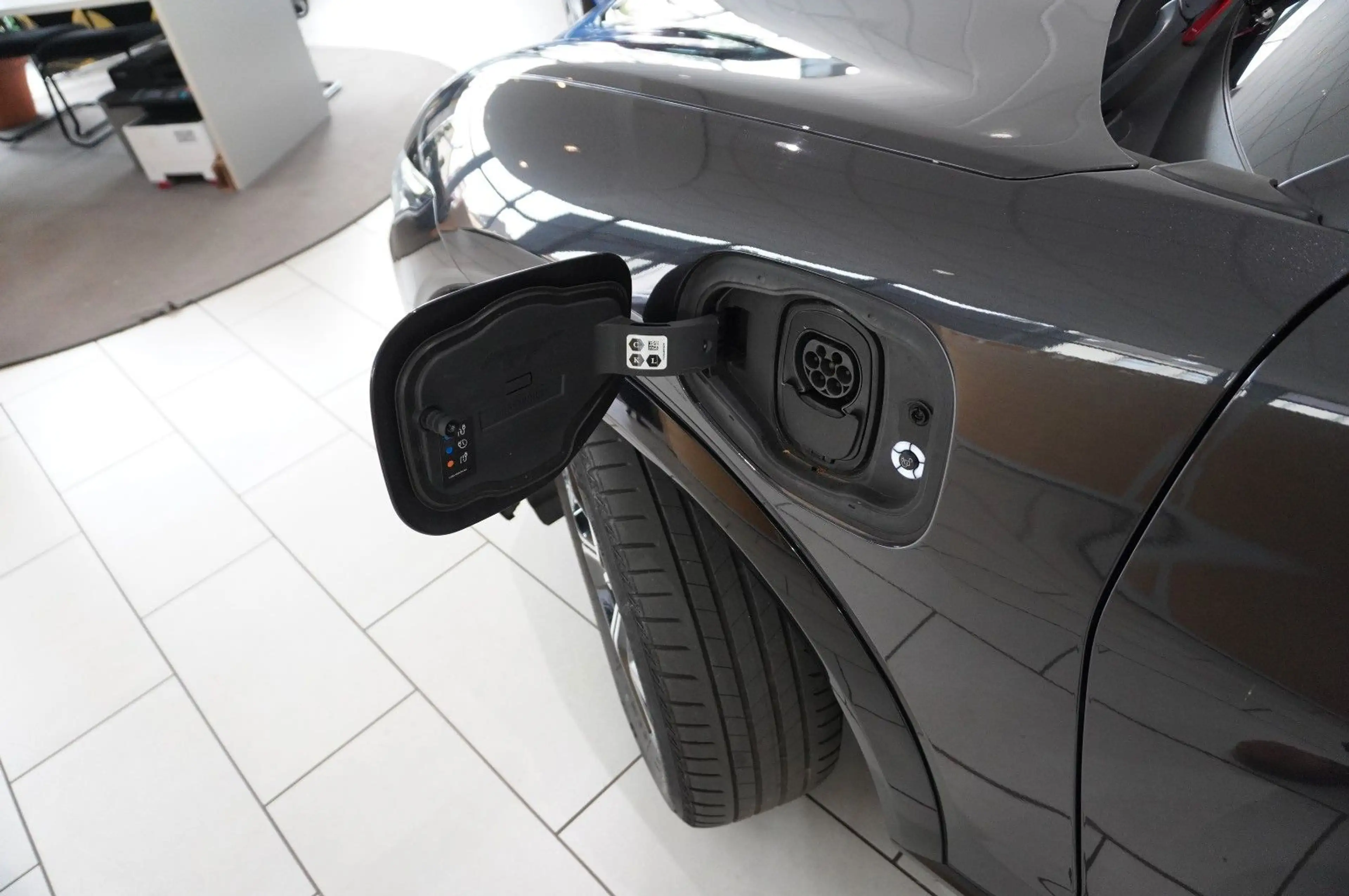 Ford Mustang Mach-E AWD 99KWH NAVI/LED/360°/PANO/B&O — photo 15