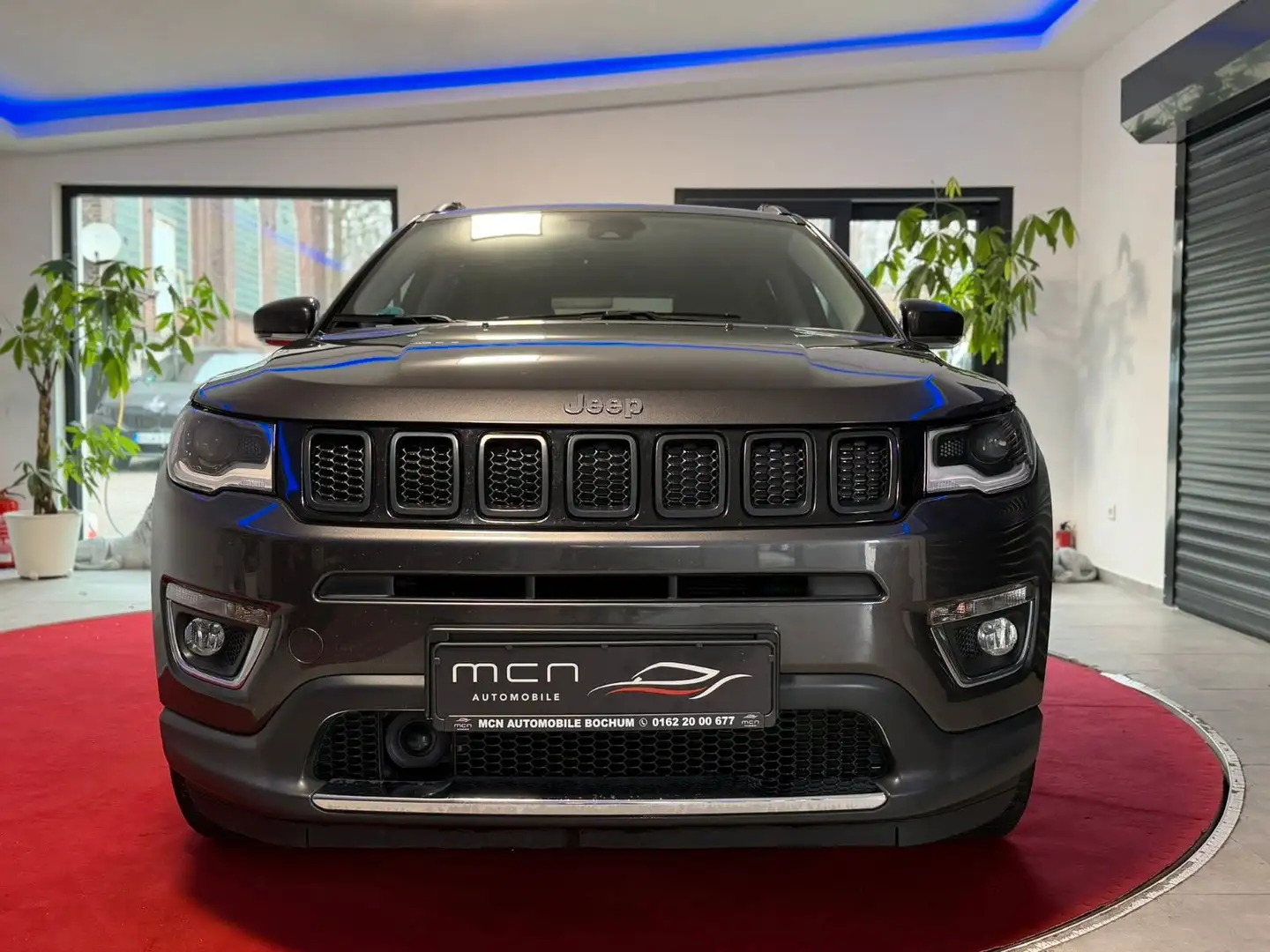 Jeep Compass Opening Edition 4WD Schwarz - 2