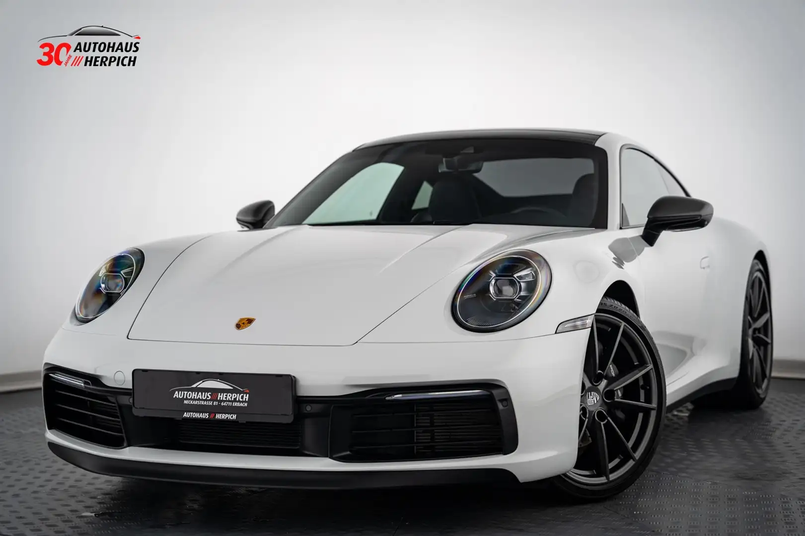 Porsche 992 Carrera T Matrix Pano 18-Wege Approved 06.28 White - 1