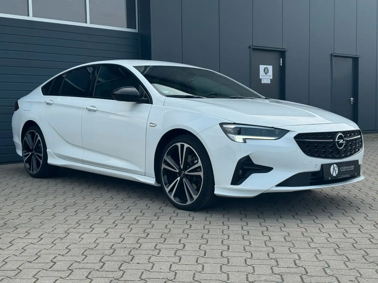 Opel Insignia 2.0 GS Ultimate 4x4 *LED*NAVI*PDC*BOSE Blanc - 1