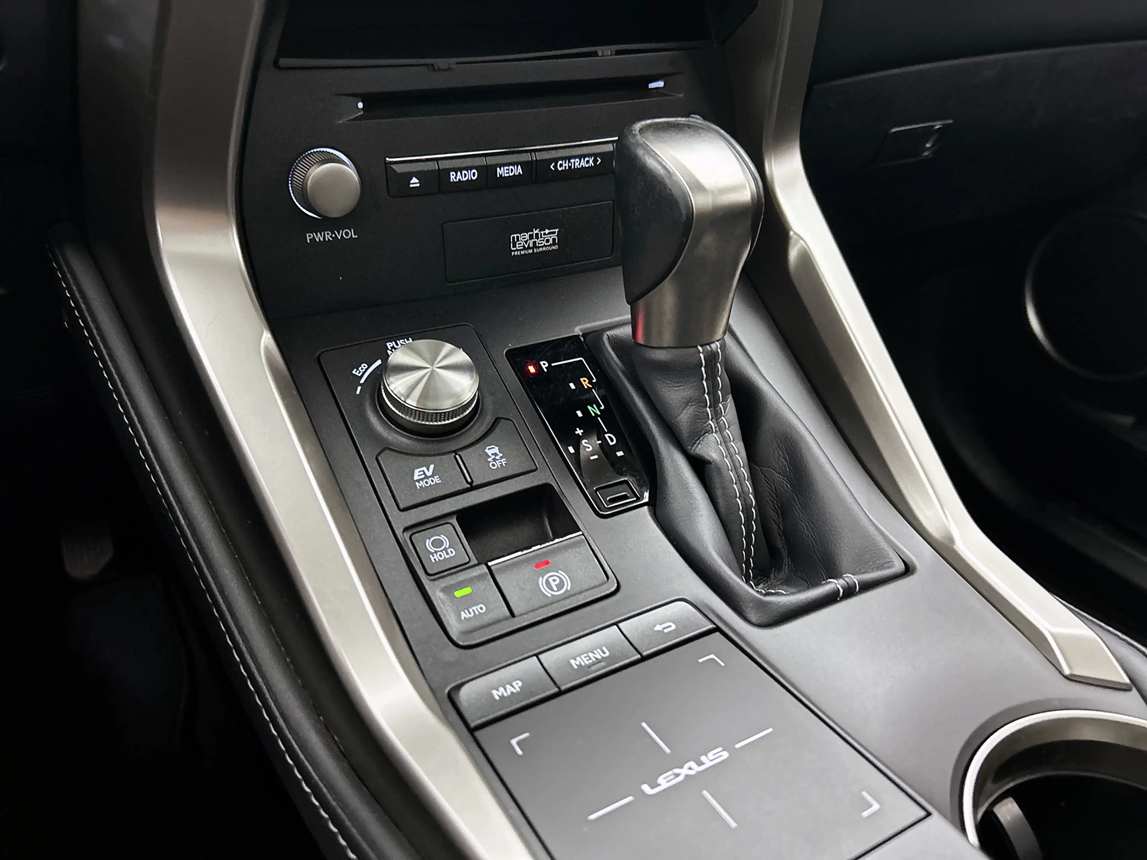 Lexus NX 300h AWD Executive Line | President Pack | Mark Levinso — photo 12