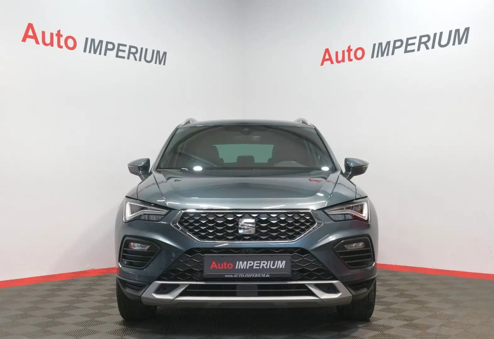 SEAT Ateca Xperience 1.5 TSI*360° Kamera*ACC*LED*DAB Grau - 2