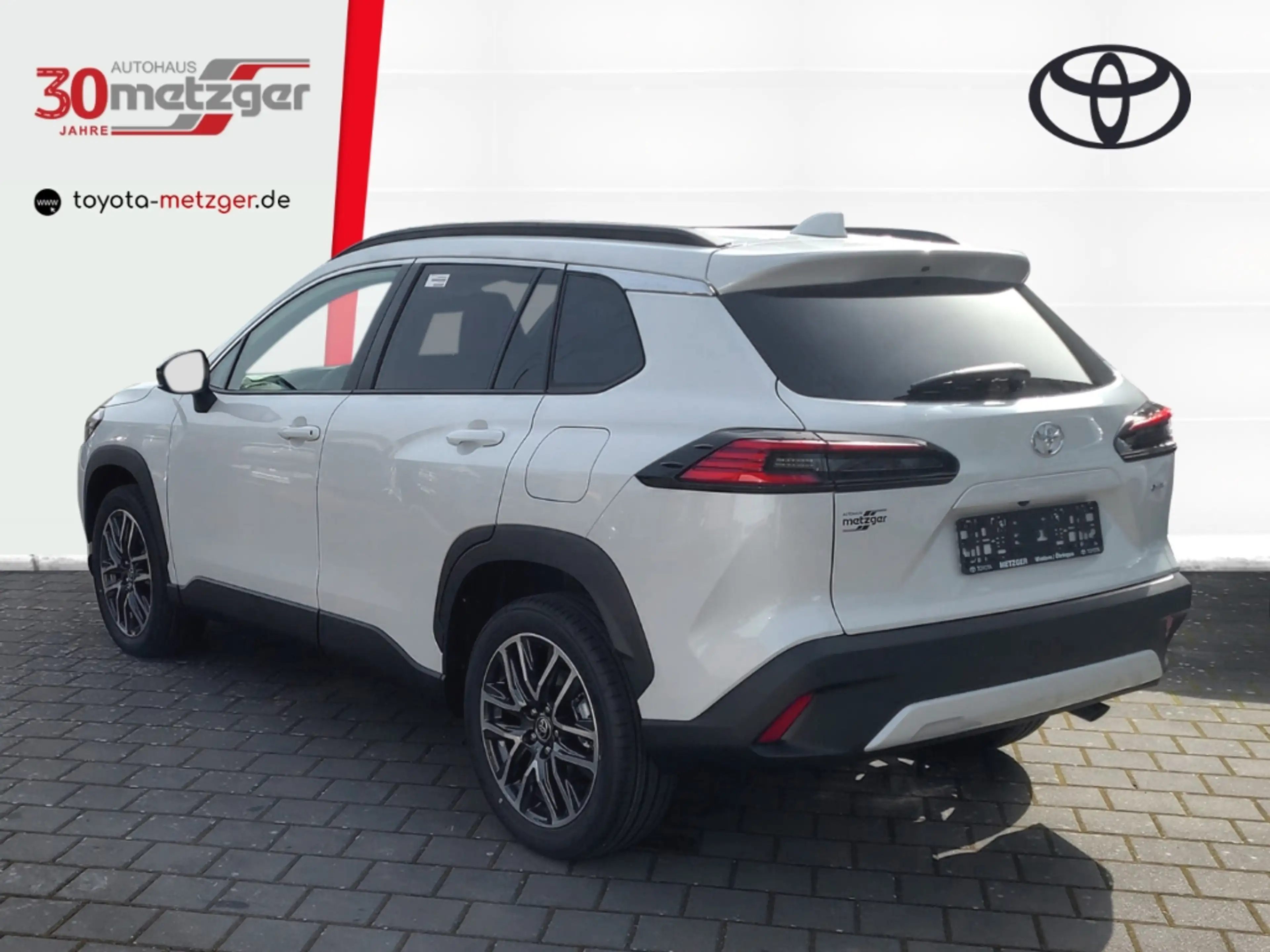 Toyota Corolla Cross 2.0 Hybrid Teamplayer +LED +Smart-Key-System — photo 4