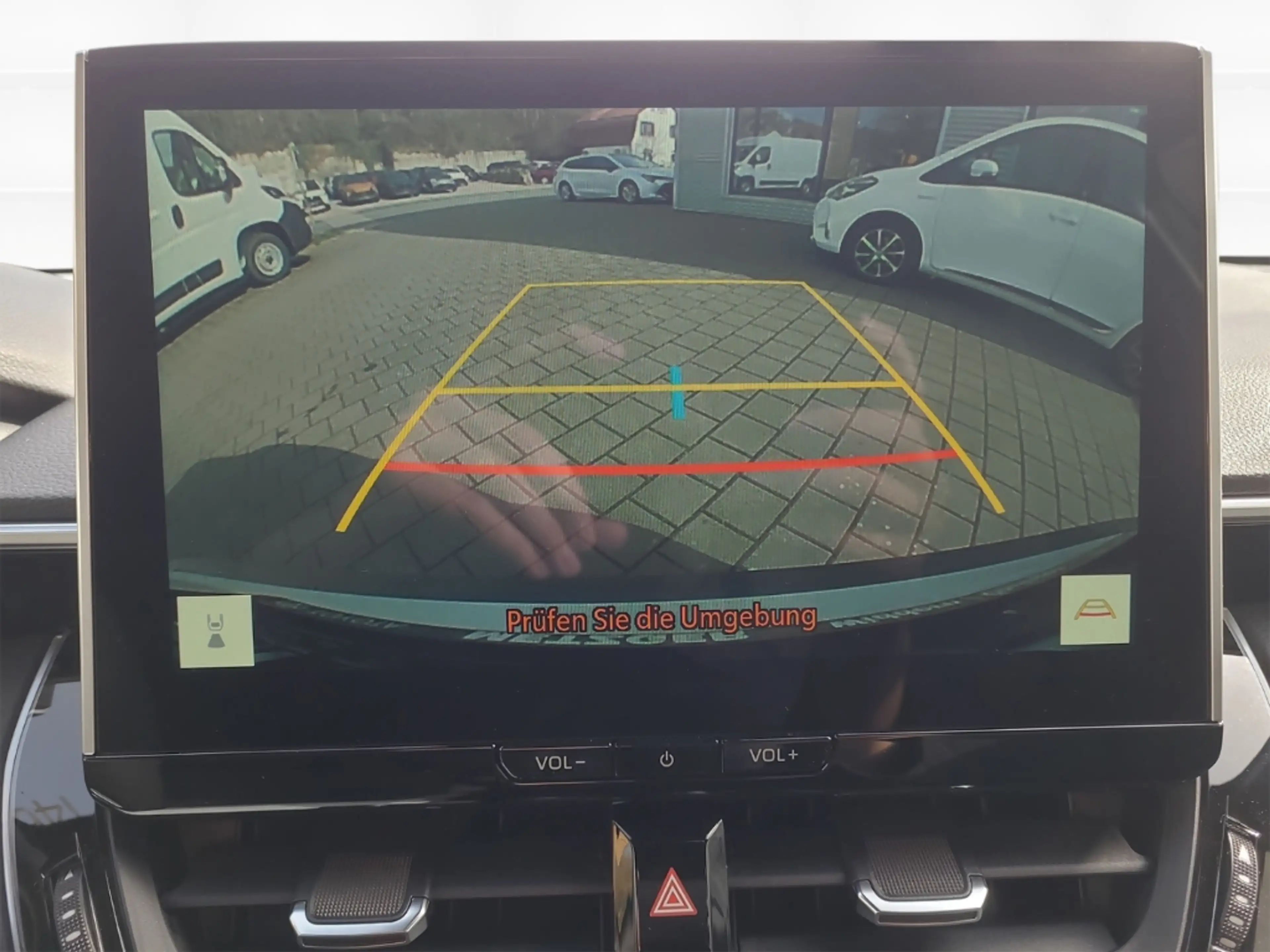 Toyota Corolla Cross 2.0 Hybrid Teamplayer +LED +Smart-Key-System — photo 12