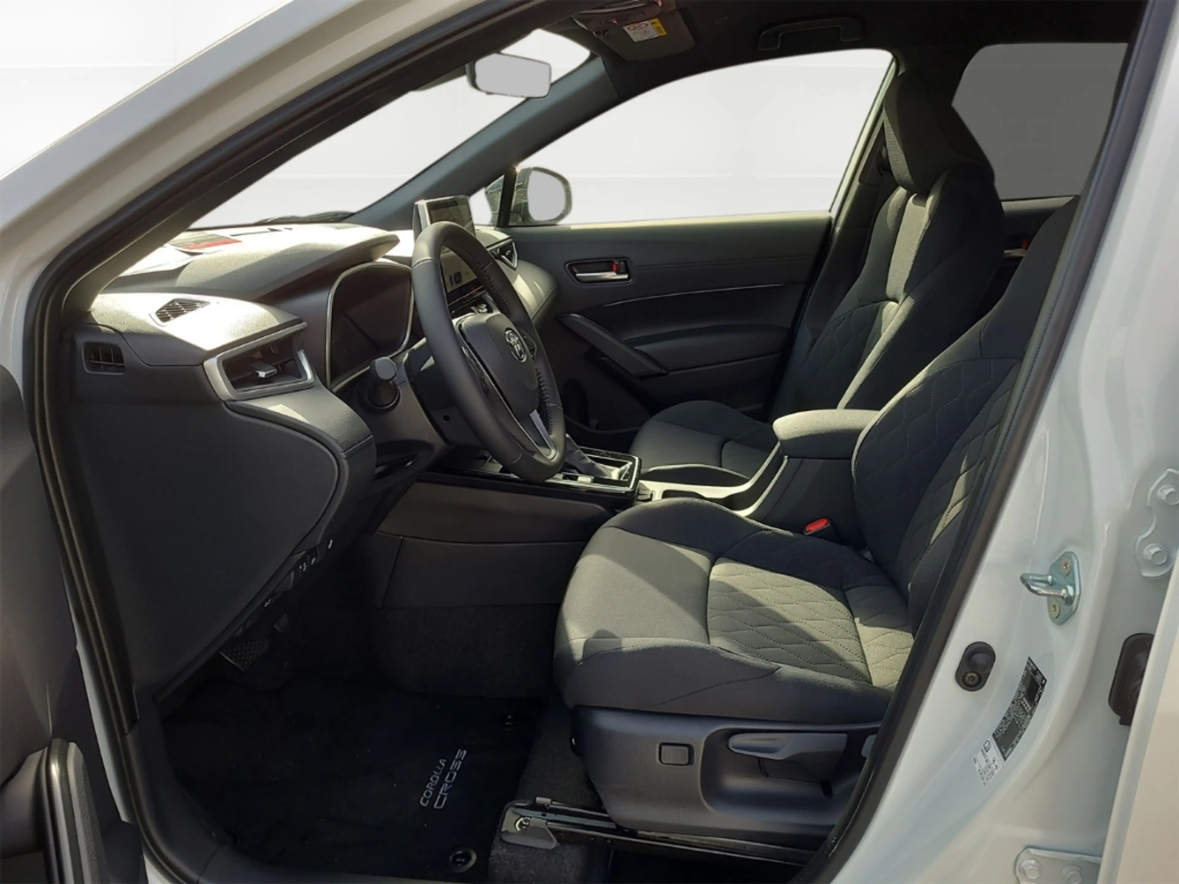 Toyota Corolla Cross 2.0 Hybrid Teamplayer +LED +Smart-Key-System — photo 8