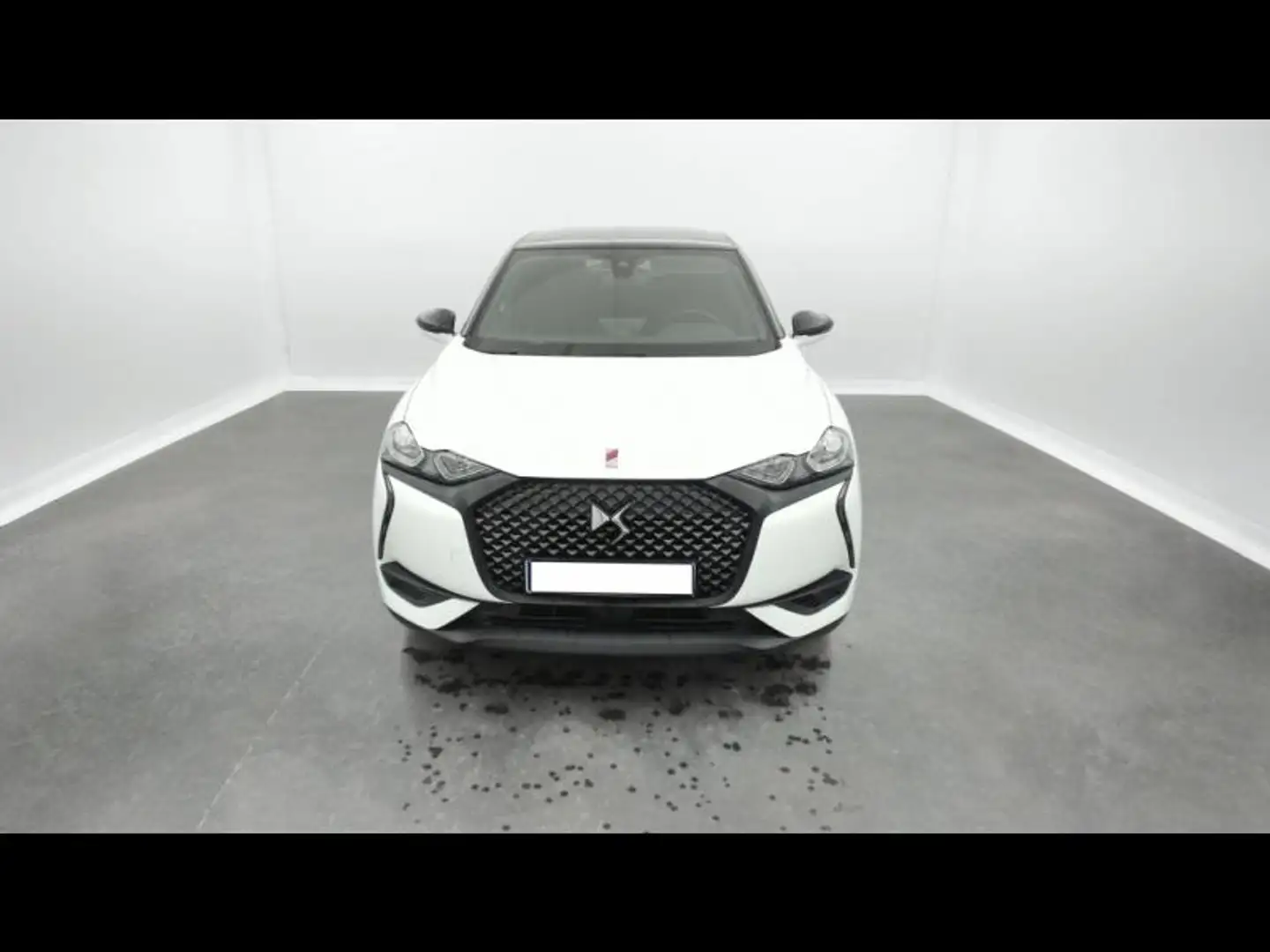 DS Automobiles DS 3 Crossback BlueHDi 130ch Performance Line Automatique 126g Blanc - 2