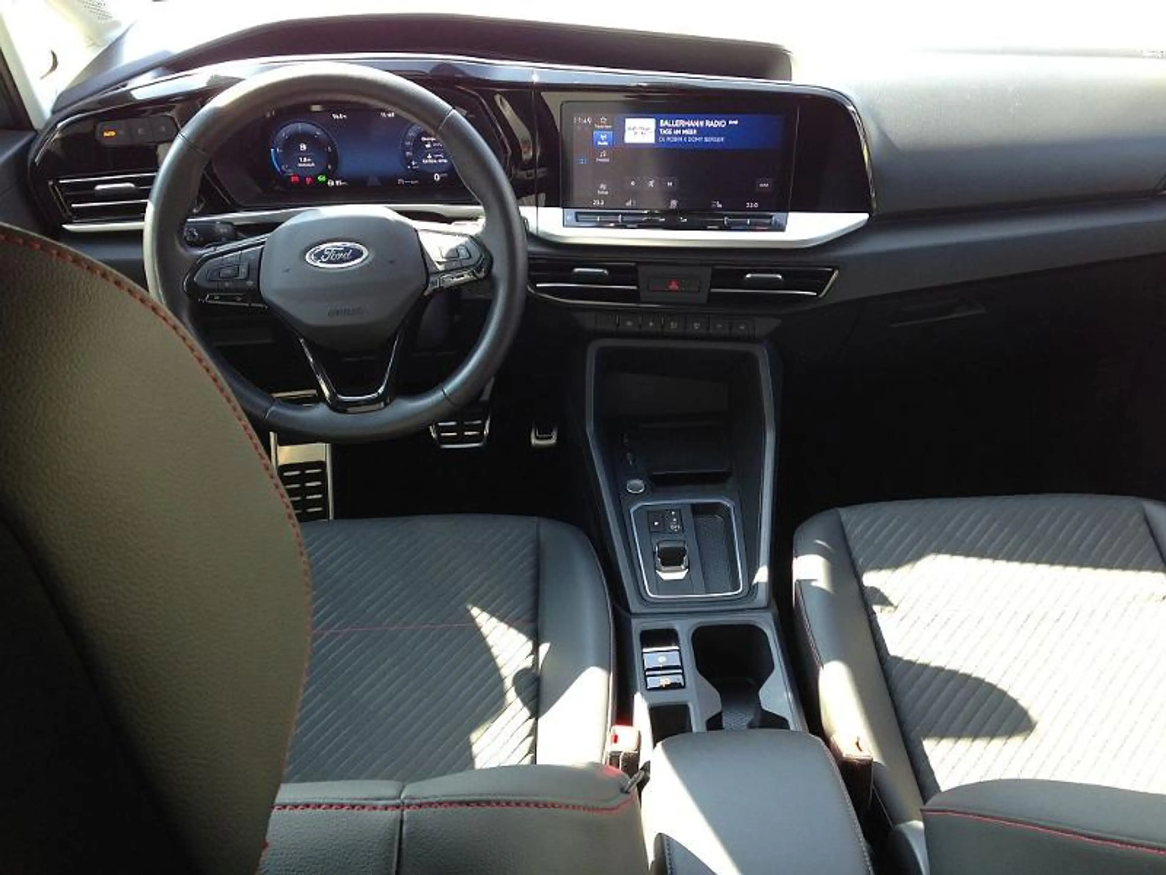 Ford Tourneo Connect *inkl. AHK* — photo 3