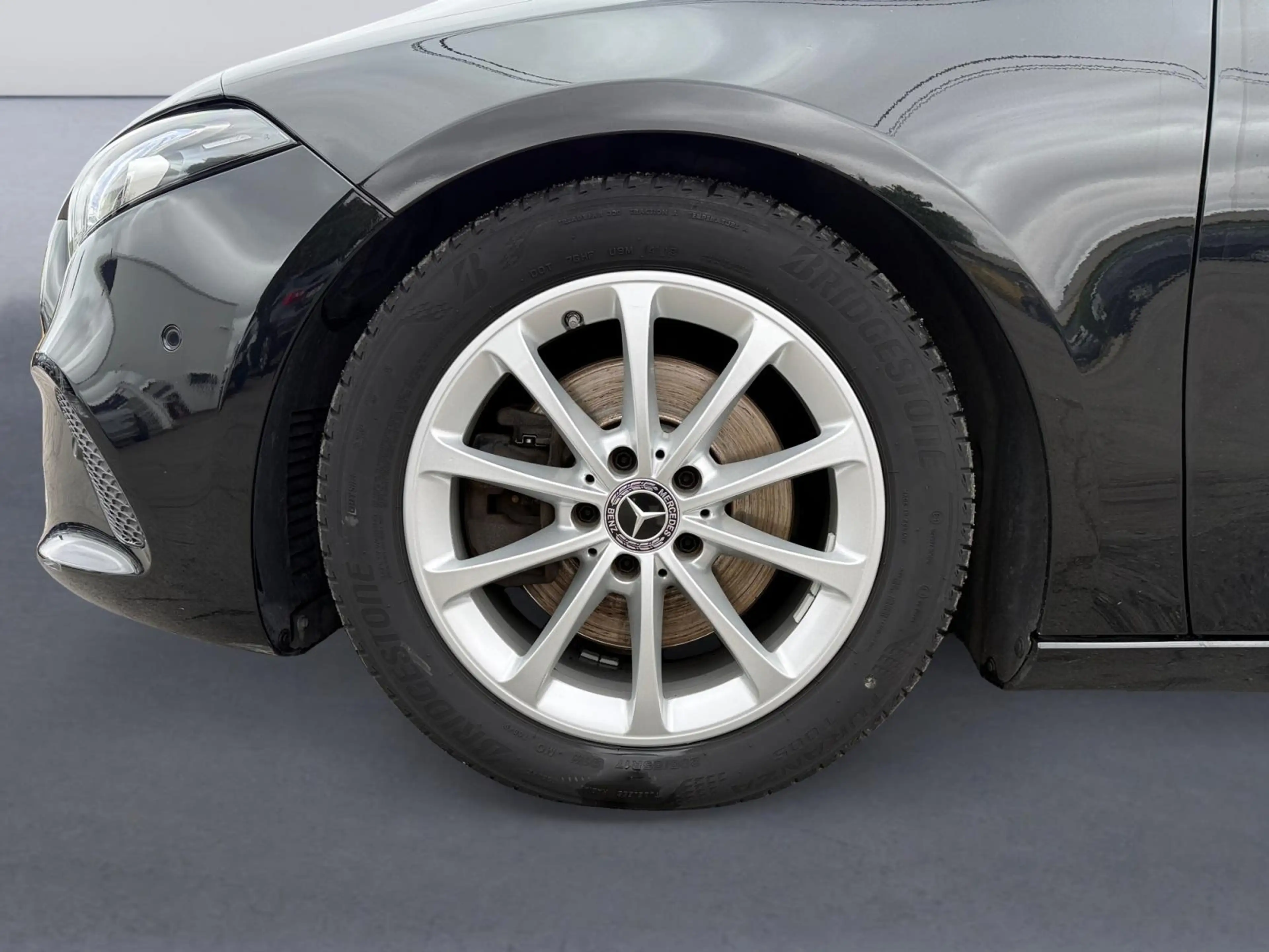 Mercedes-Benz A 220 4MATIC Progressive — photo 4