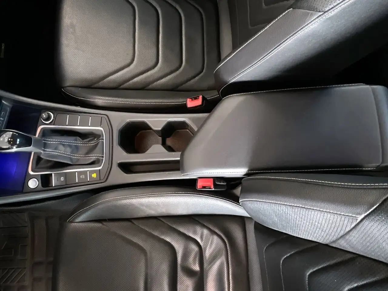 Volkswagen Jetta снимка Volkswagen Jetta