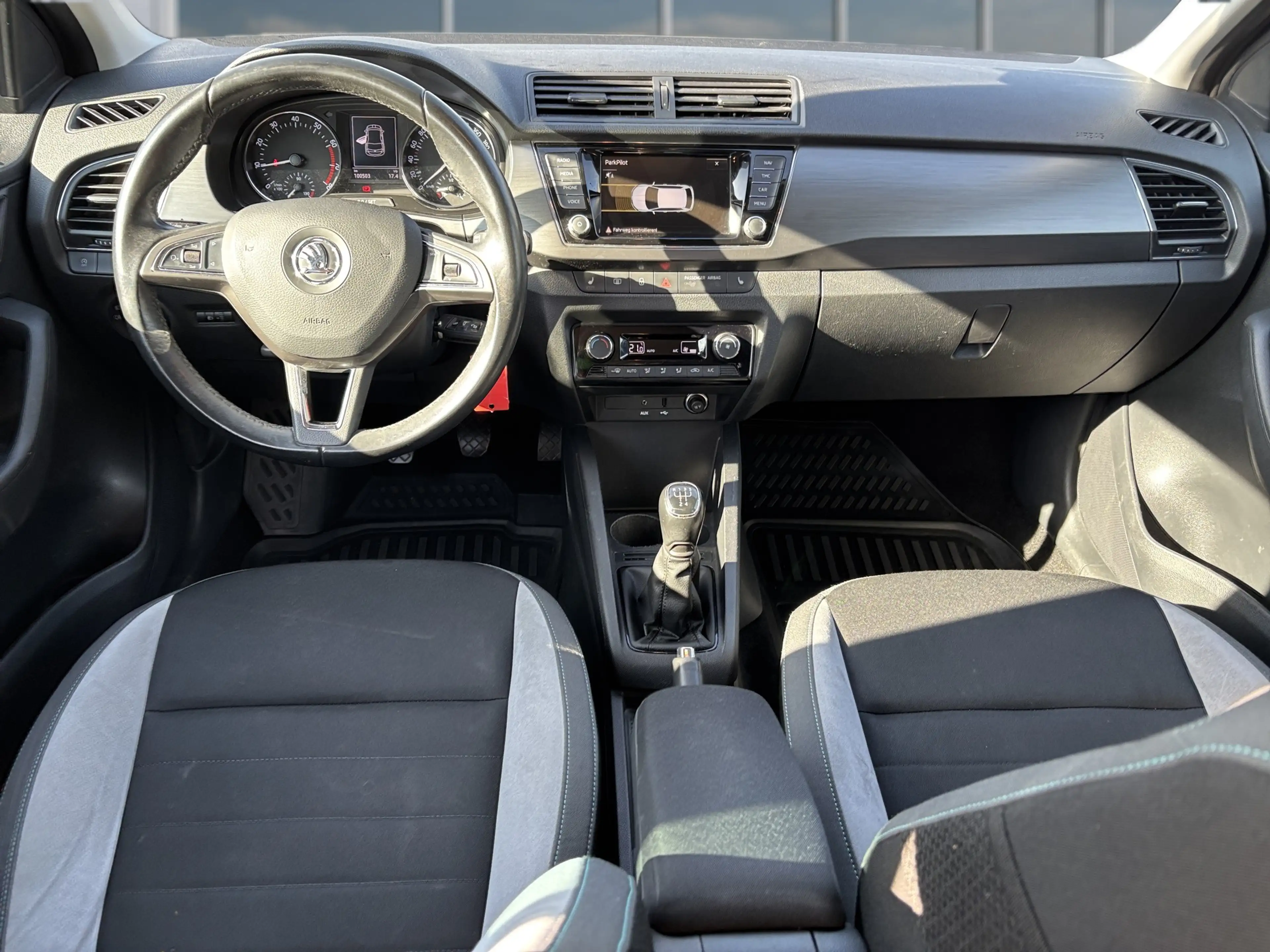 Skoda Fabia Joy — photo 15