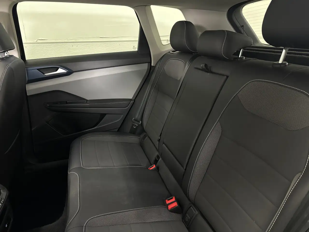 Volkswagen Taos снимка Volkswagen Taos