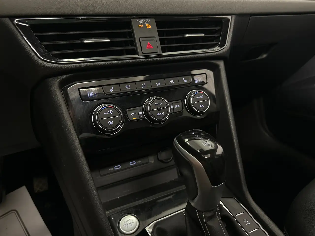 Volkswagen Taos снимка Volkswagen Taos