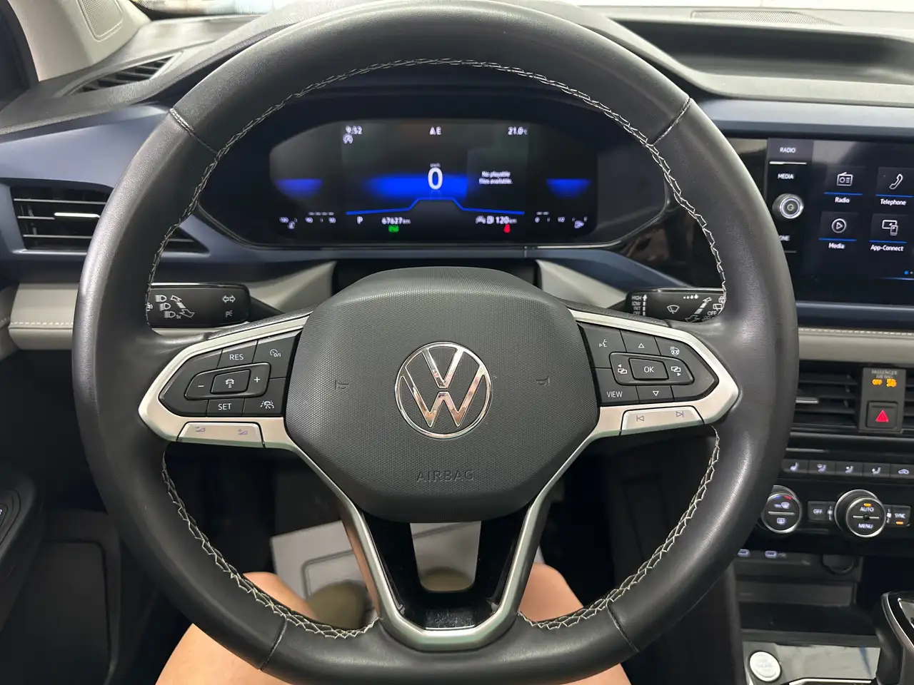Volkswagen Taos снимка Volkswagen Taos