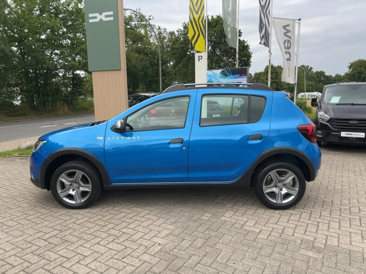 Dacia Sandero II Stepway Prestige TCe 90 *Navi,1.Hand* Bleu - 2