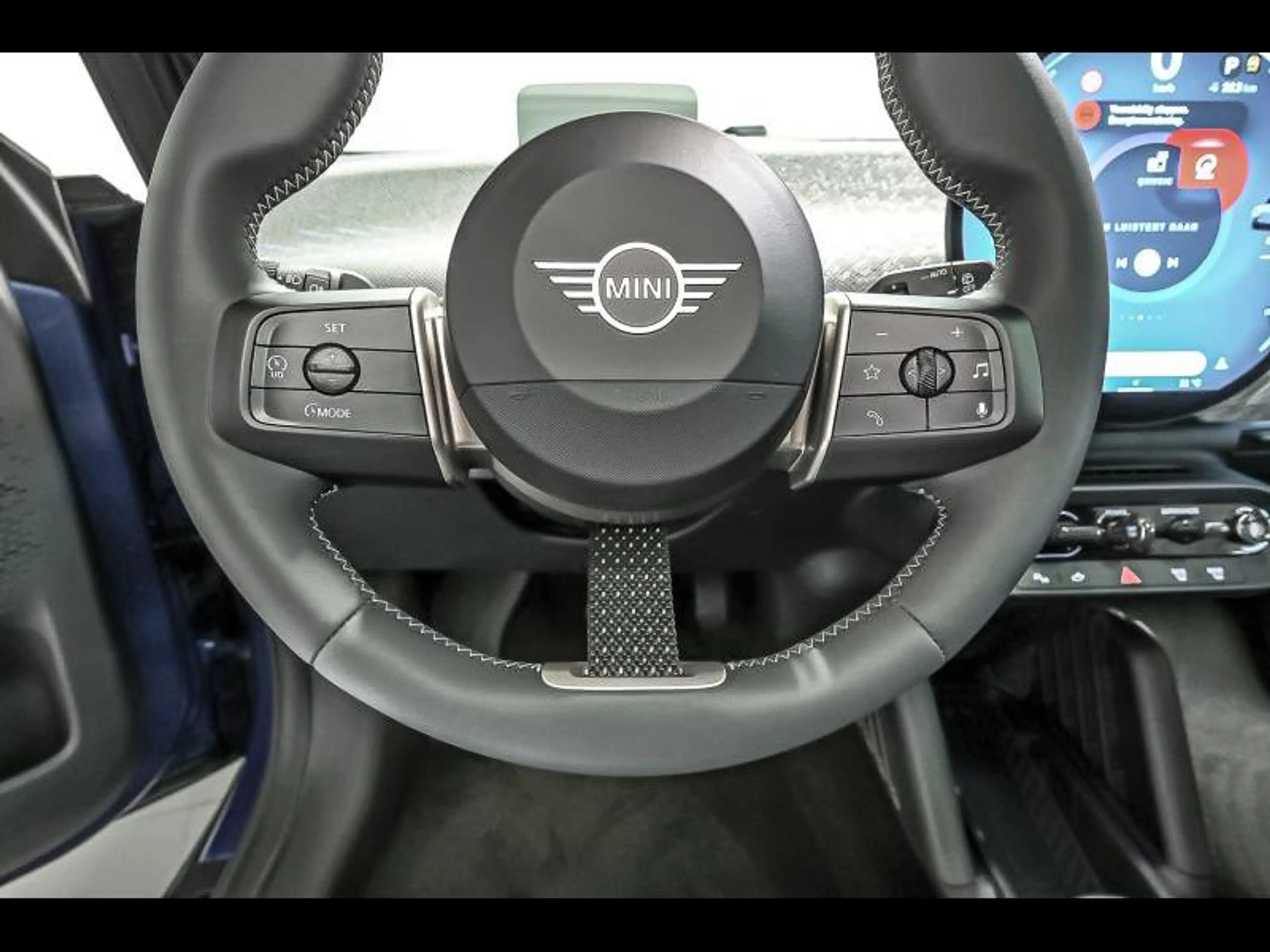 MINI Cooper E FAVOURED TRIM|PANO|HUD|COMFORT|CAM|NAVI| — photo 7