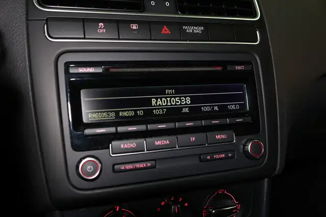 Volkswagen Polo view 15