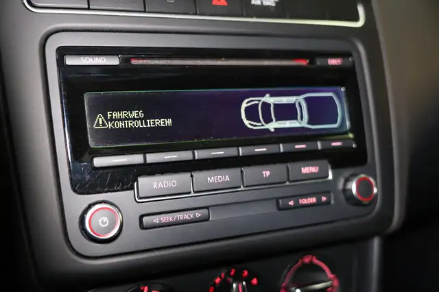 Volkswagen Polo view 18