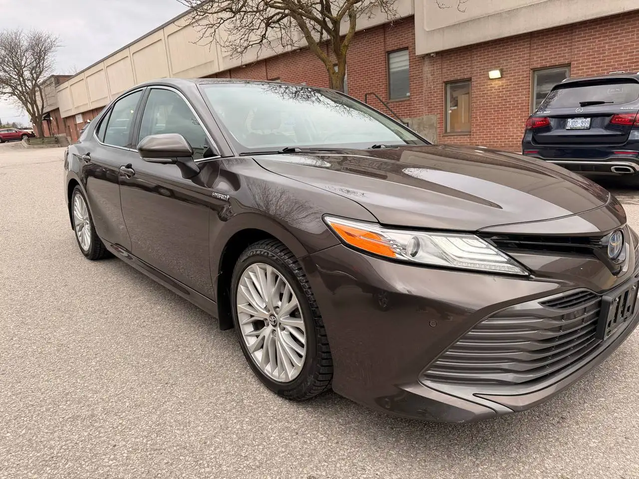 Toyota Camry снимка Toyota Camry