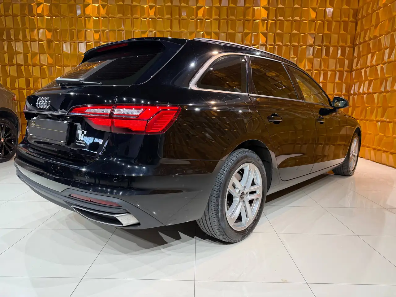 Audi A4 Avant 30 2.0 tdi mhev IVA ESPOSTA, миниатюра 6