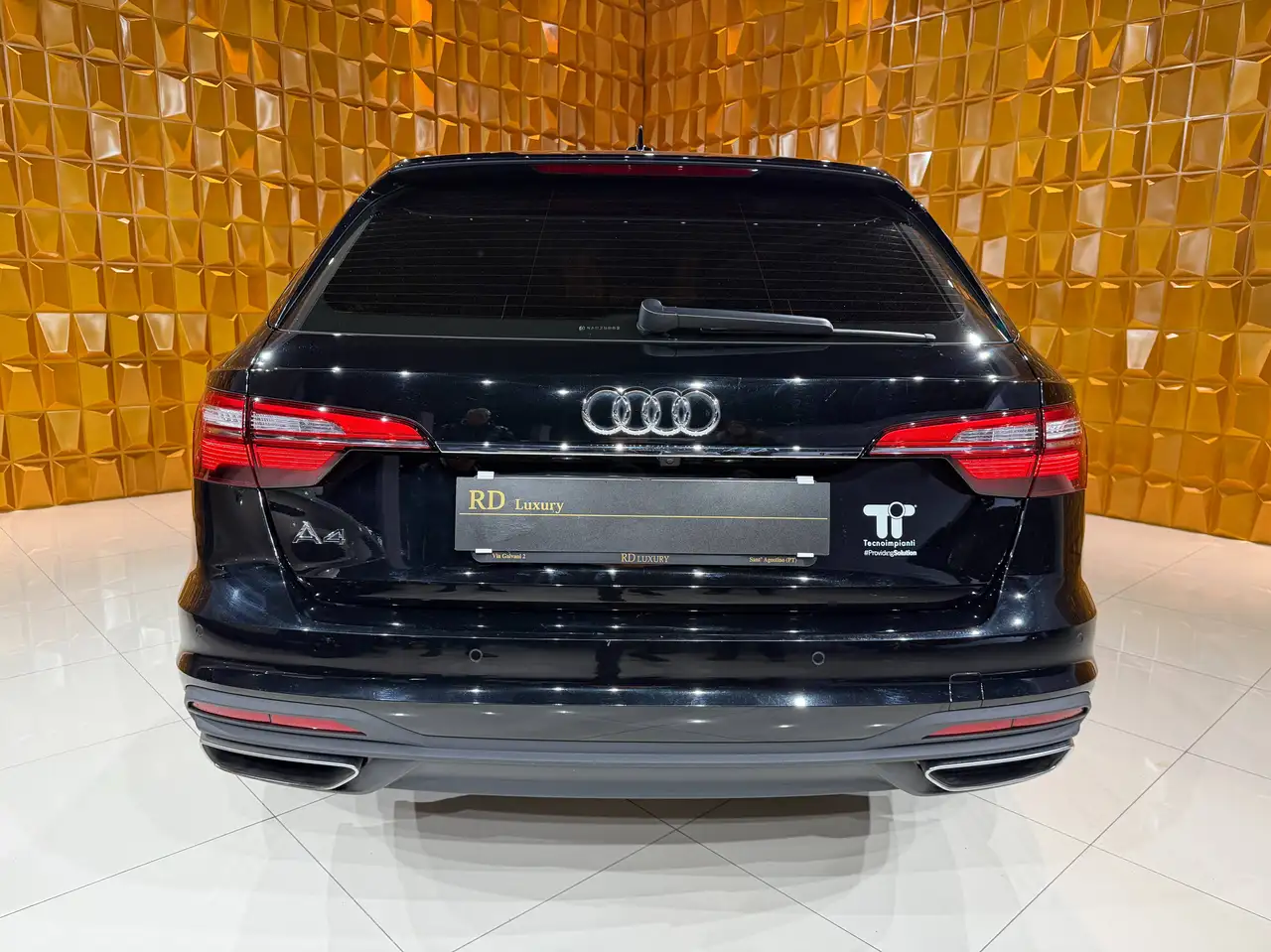 Audi A4 Avant 30 2.0 tdi mhev IVA ESPOSTA, миниатюра 4