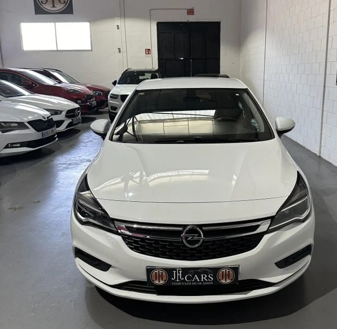 Opel Astra 1.6CDTi S/S Selective 110 Bianco - 1
