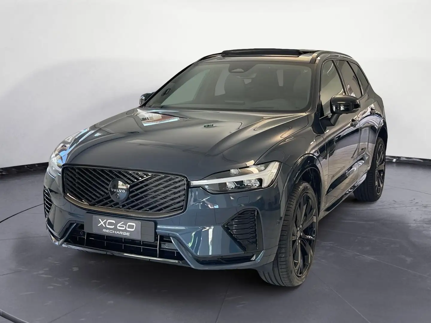Volvo XC60 T6 Plug-in hybrid AWD automatico Ultra Black Edit Bleu - 1