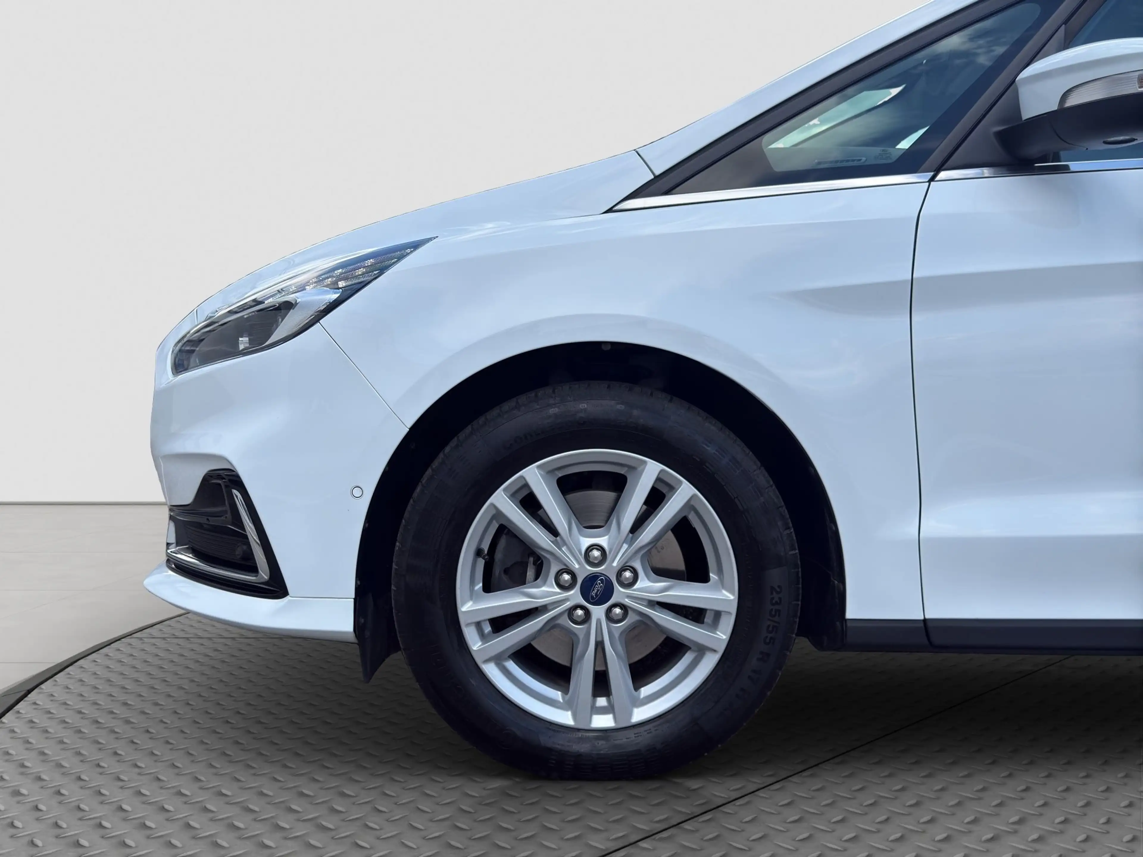 Ford Galaxy 2.0 TDCi Titanium Aut. 7-Sitzer/Kamera/AHK/Assist — photo 19