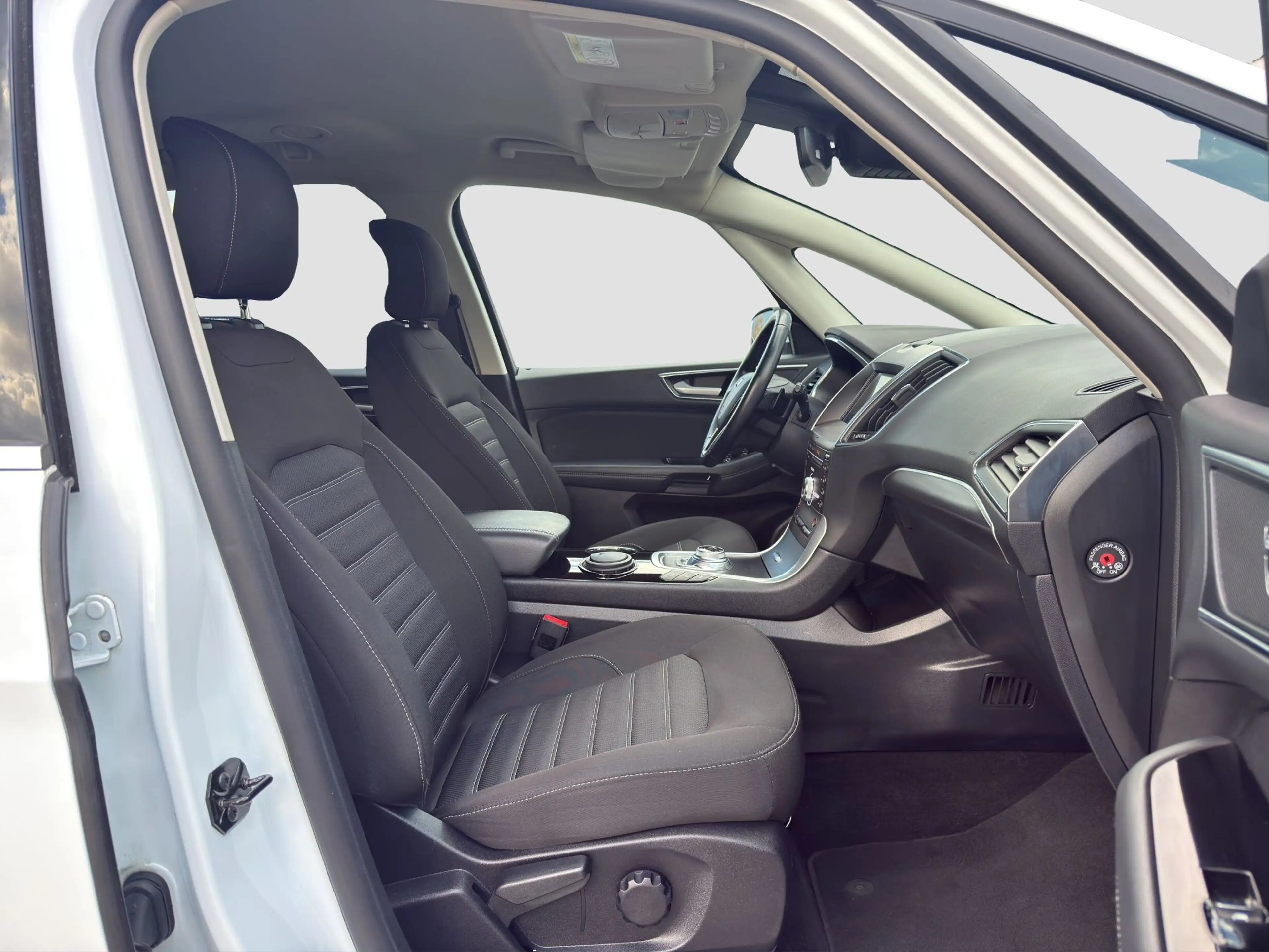 Ford Galaxy 2.0 TDCi Titanium Aut. 7-Sitzer/Kamera/AHK/Assist — photo 16