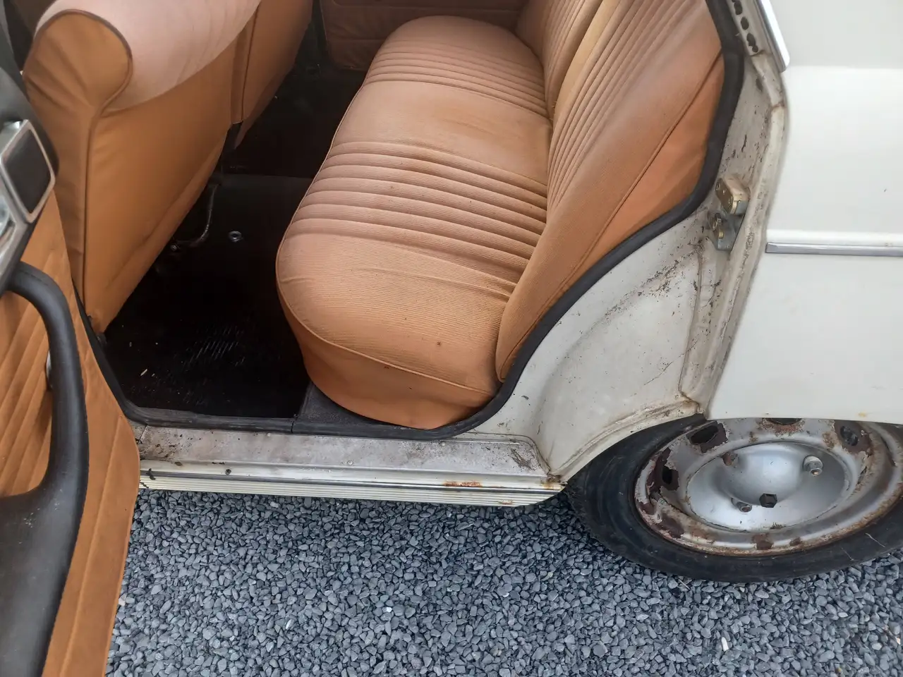 Peugeot 404 Berline, foto 6