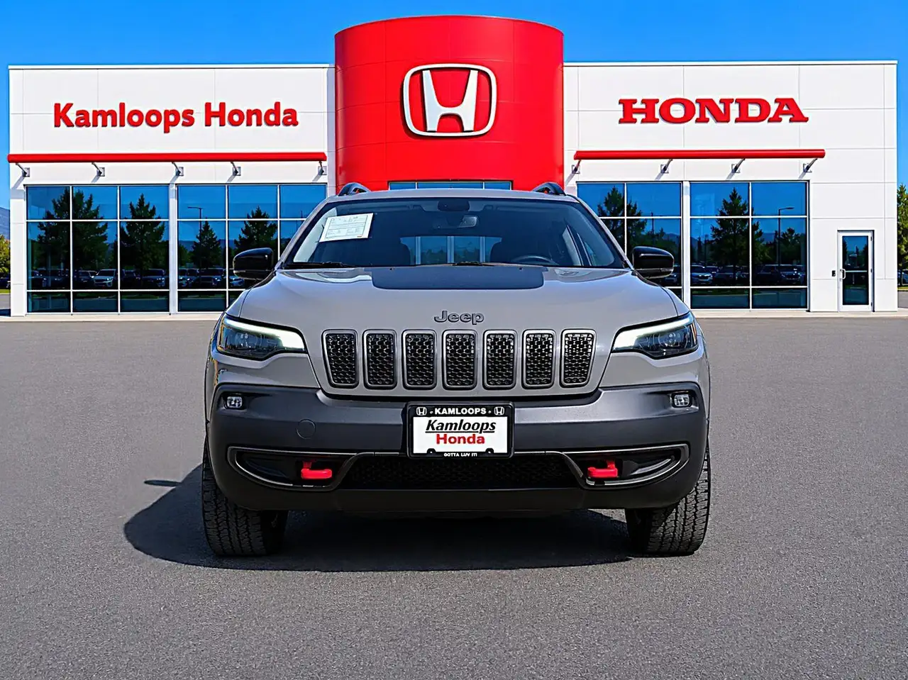 Jeep Cherokee снимка Jeep Cherokee