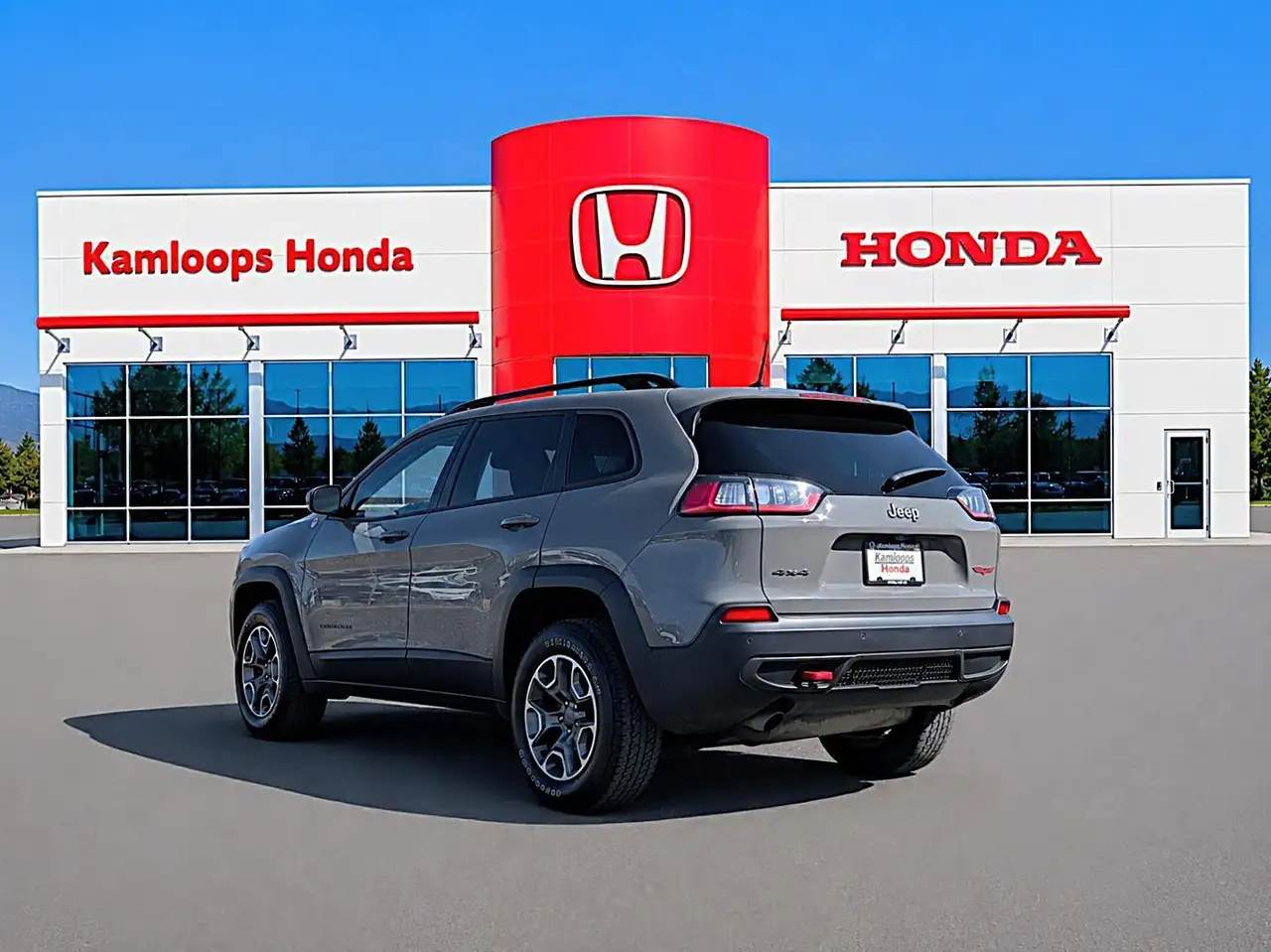 Jeep Cherokee снимка Jeep Cherokee