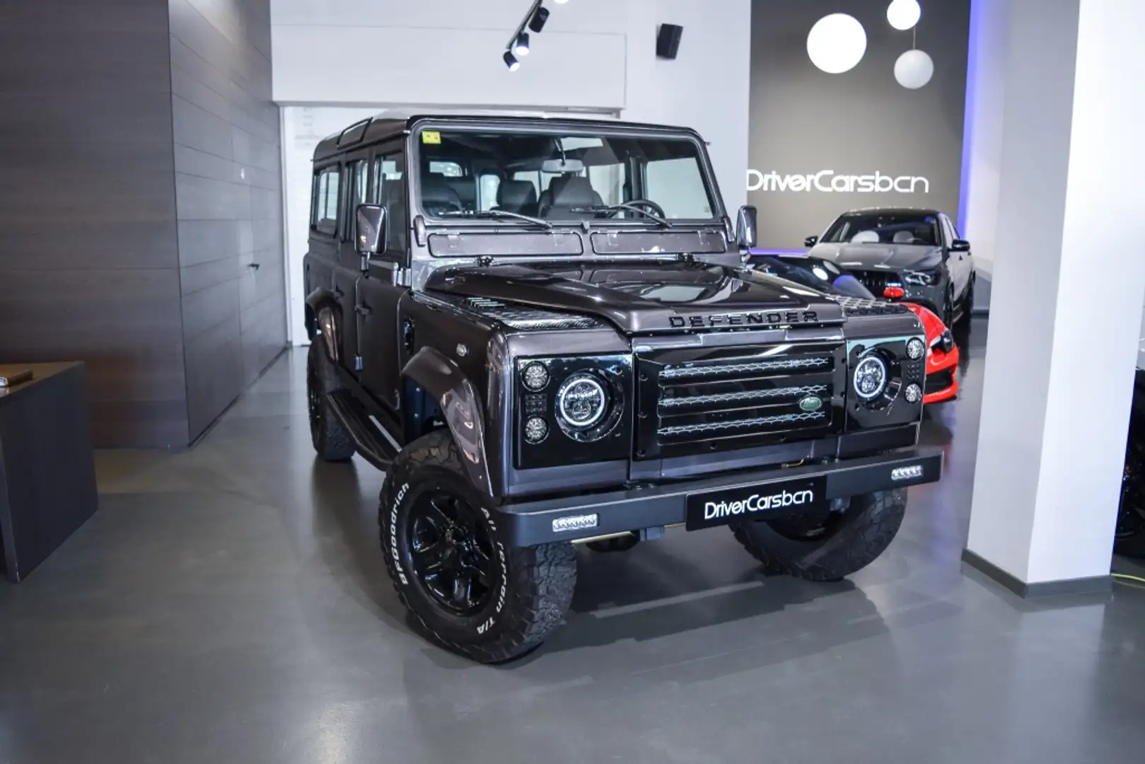 Land Rover Defender 110TDI 5DR SW Negro - 1