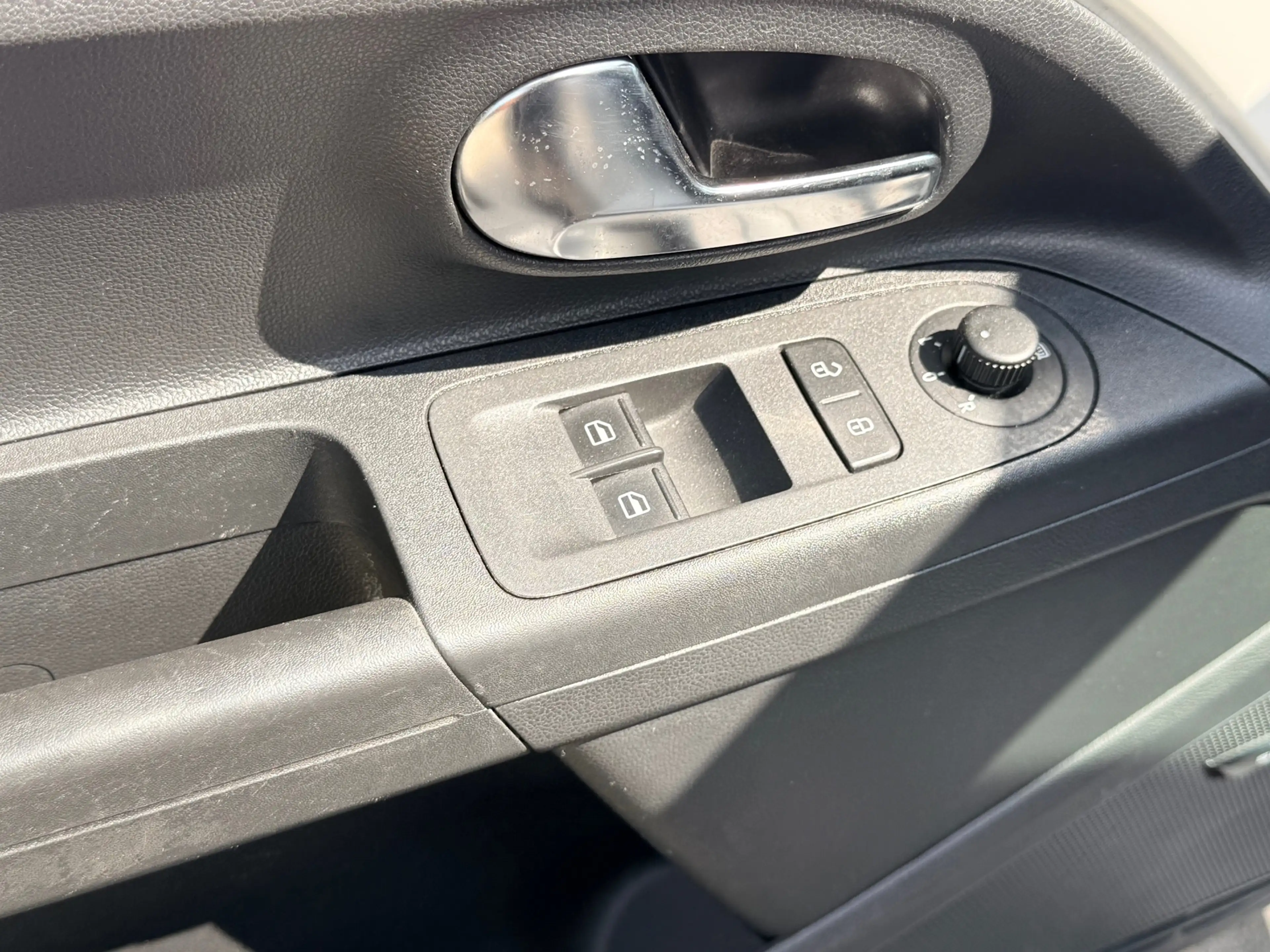 SEAT Mii 1.0 Sport Connect — photo 5
