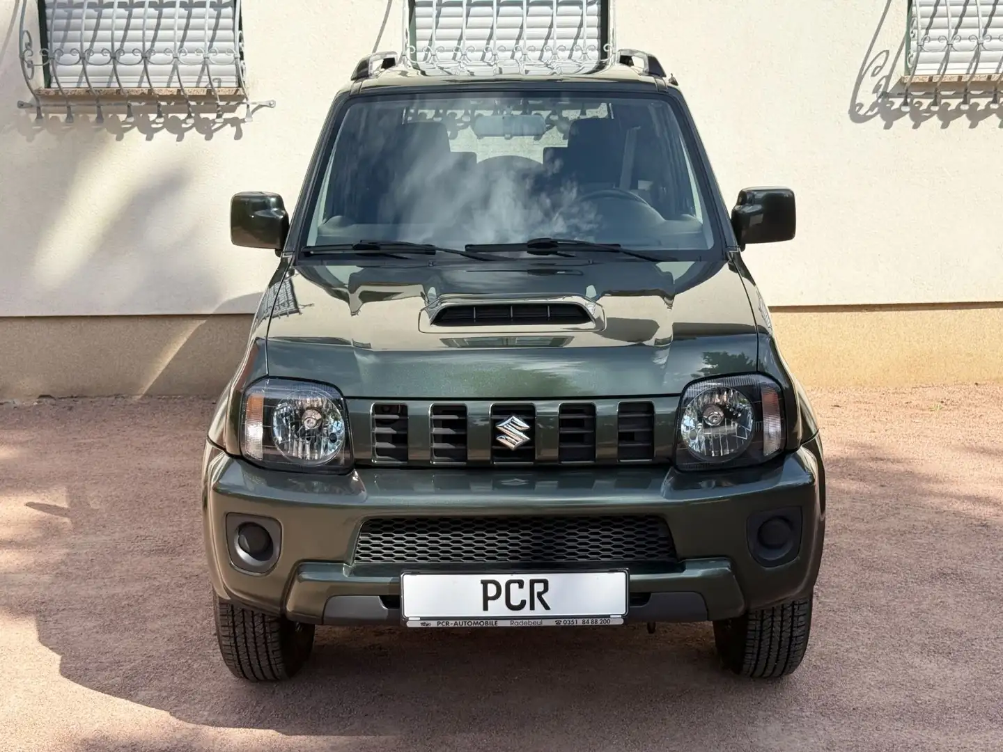 Suzuki Jimny 4x4 erst 45Tkm GRÜN ALU 1.HAND AHK Verde - 2