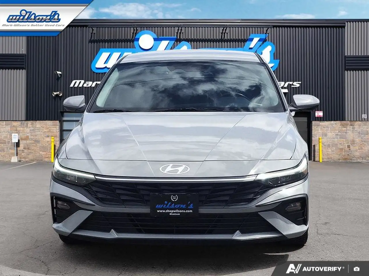 Hyundai ELANTRA снимка Hyundai ELANTRA