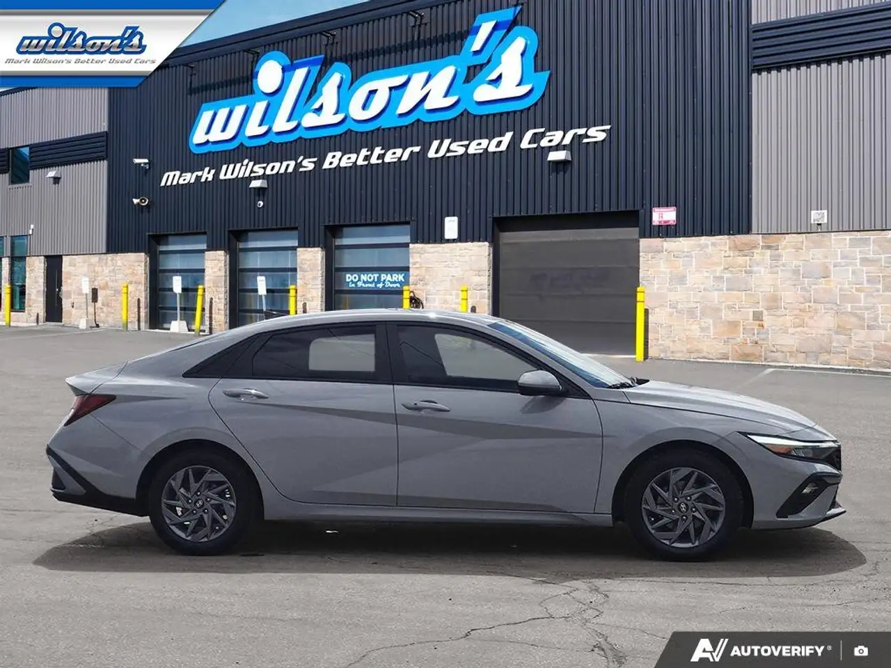 Hyundai ELANTRA снимка Hyundai ELANTRA