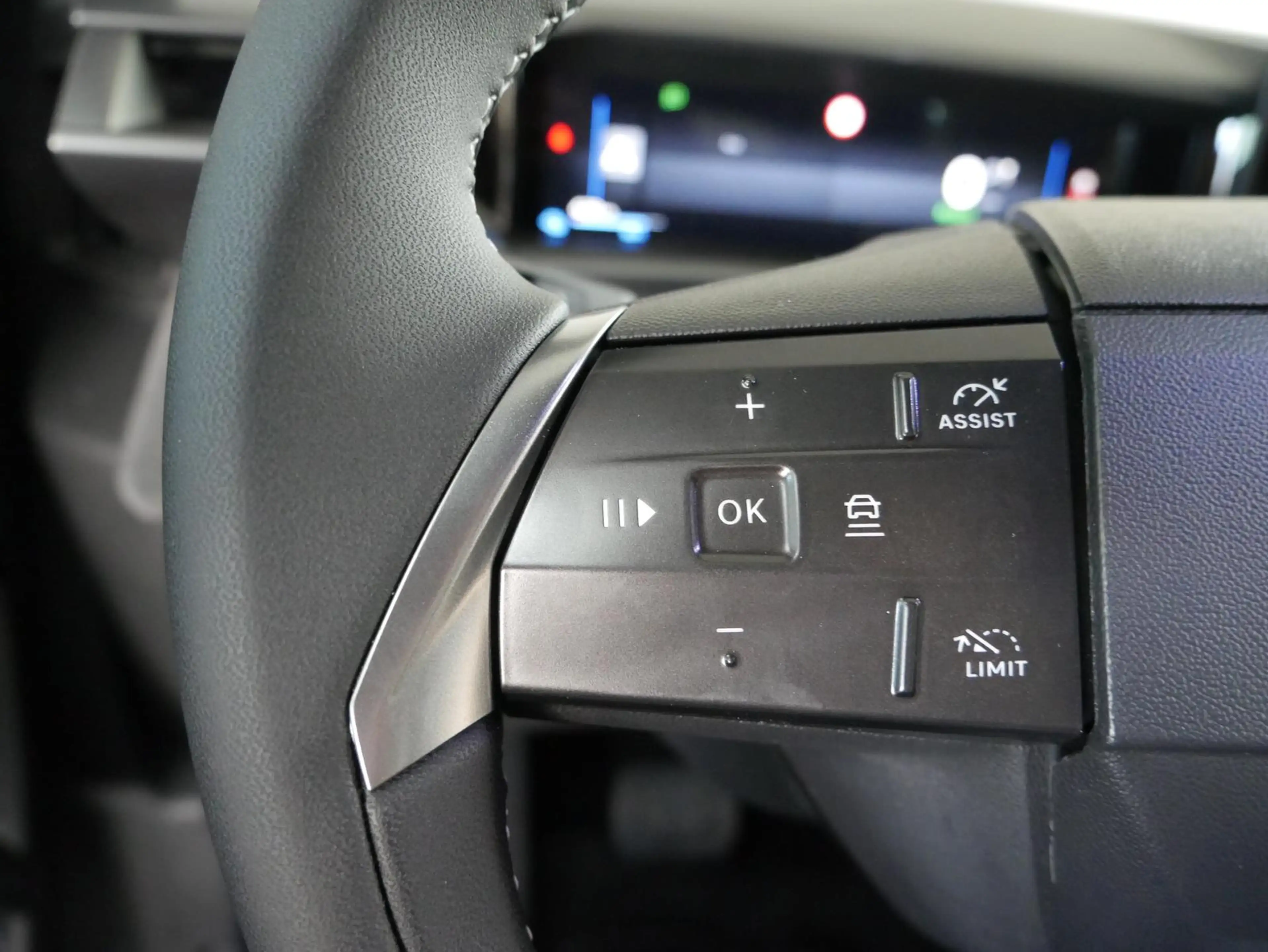 Opel Grandland Electric Edition | 82 kWh Akku | Navi — photo 12