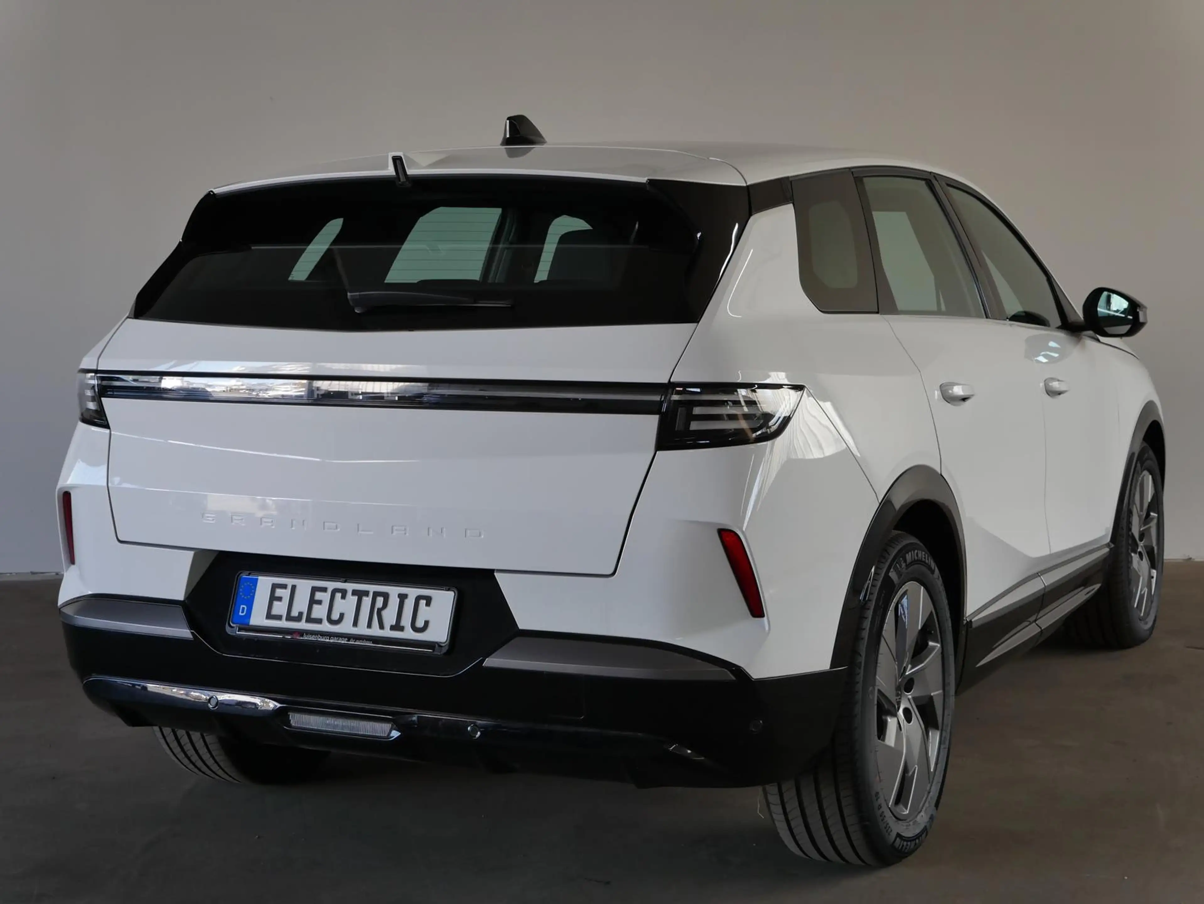 Opel Grandland Electric Edition | 82 kWh Akku | Navi — photo 4