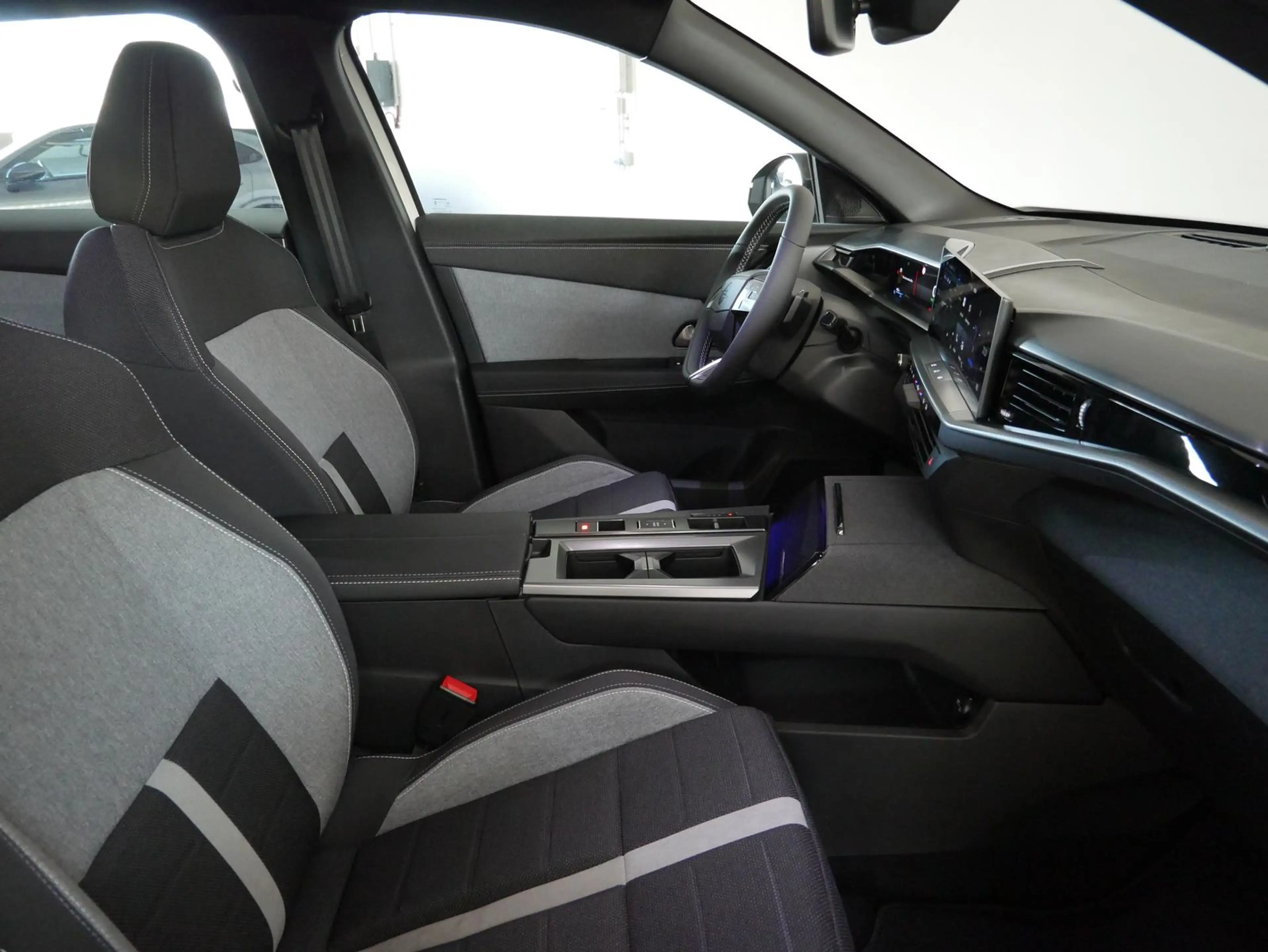Opel Grandland Electric Edition | 82 kWh Akku | Navi — photo 7