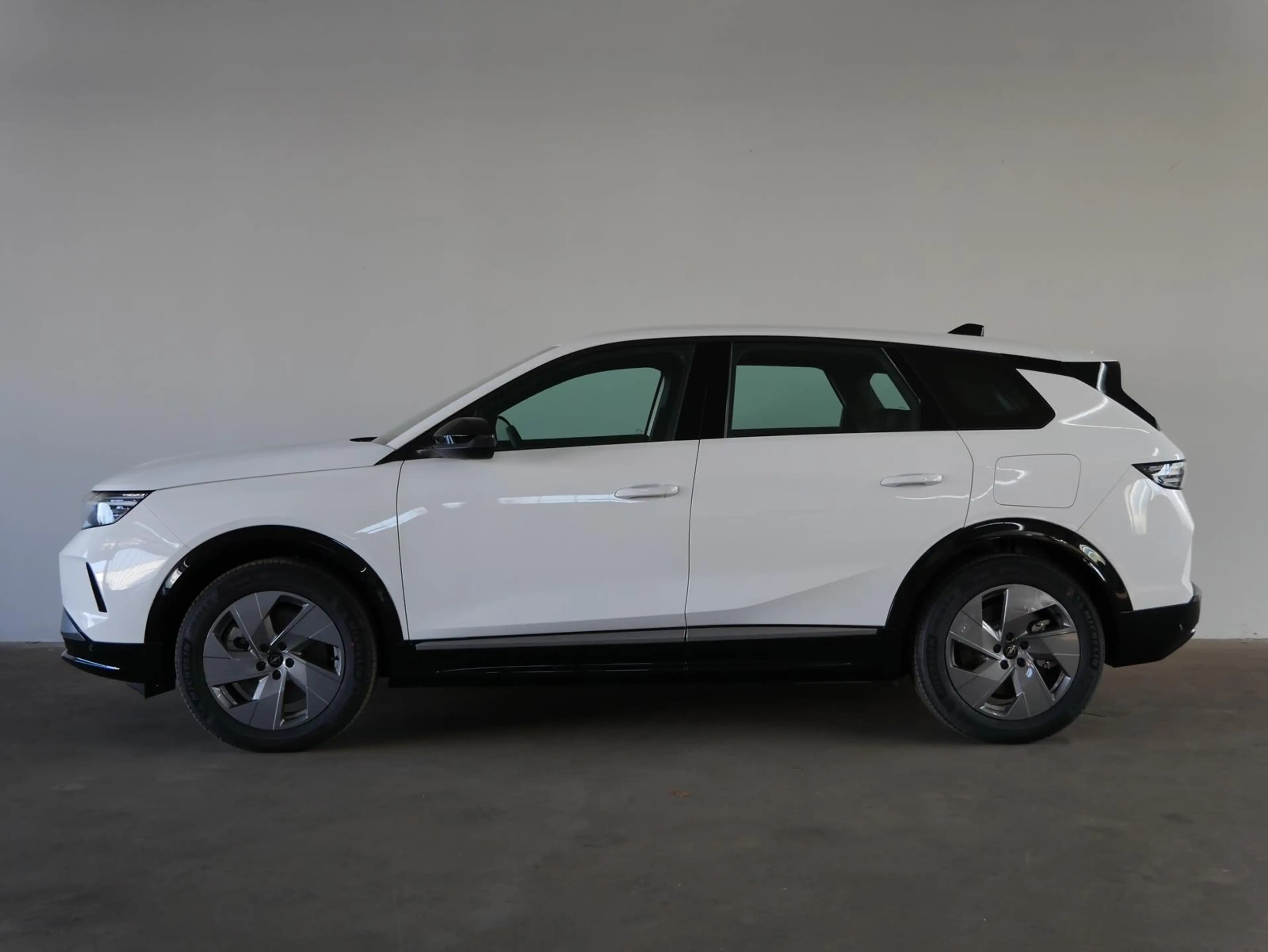 Opel Grandland Electric Edition | 82 kWh Akku | Navi — photo 3
